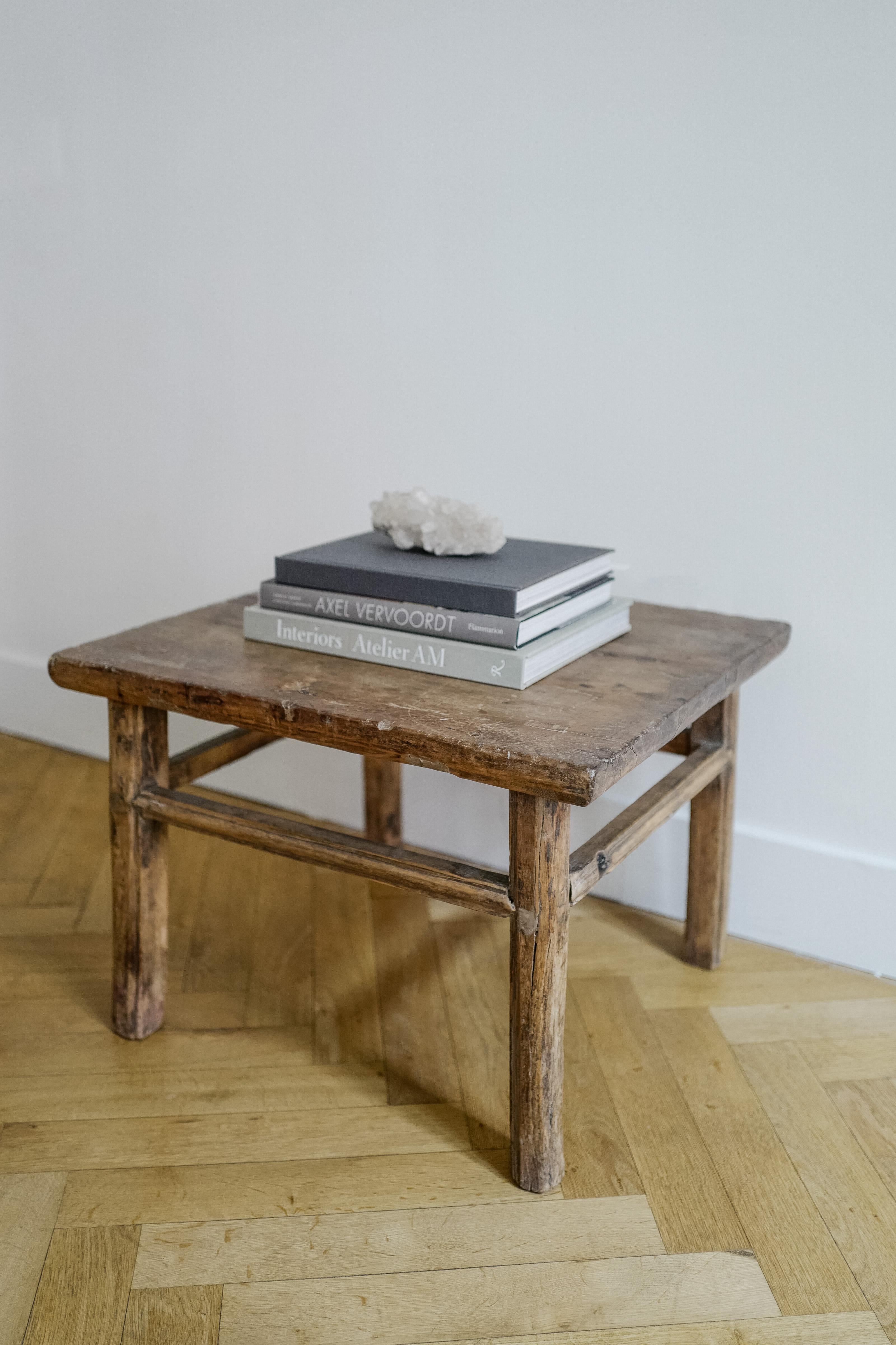 Chinese Export Elm Wood Side Table Handcrafted in China, circa Early 20th Century For Sale
