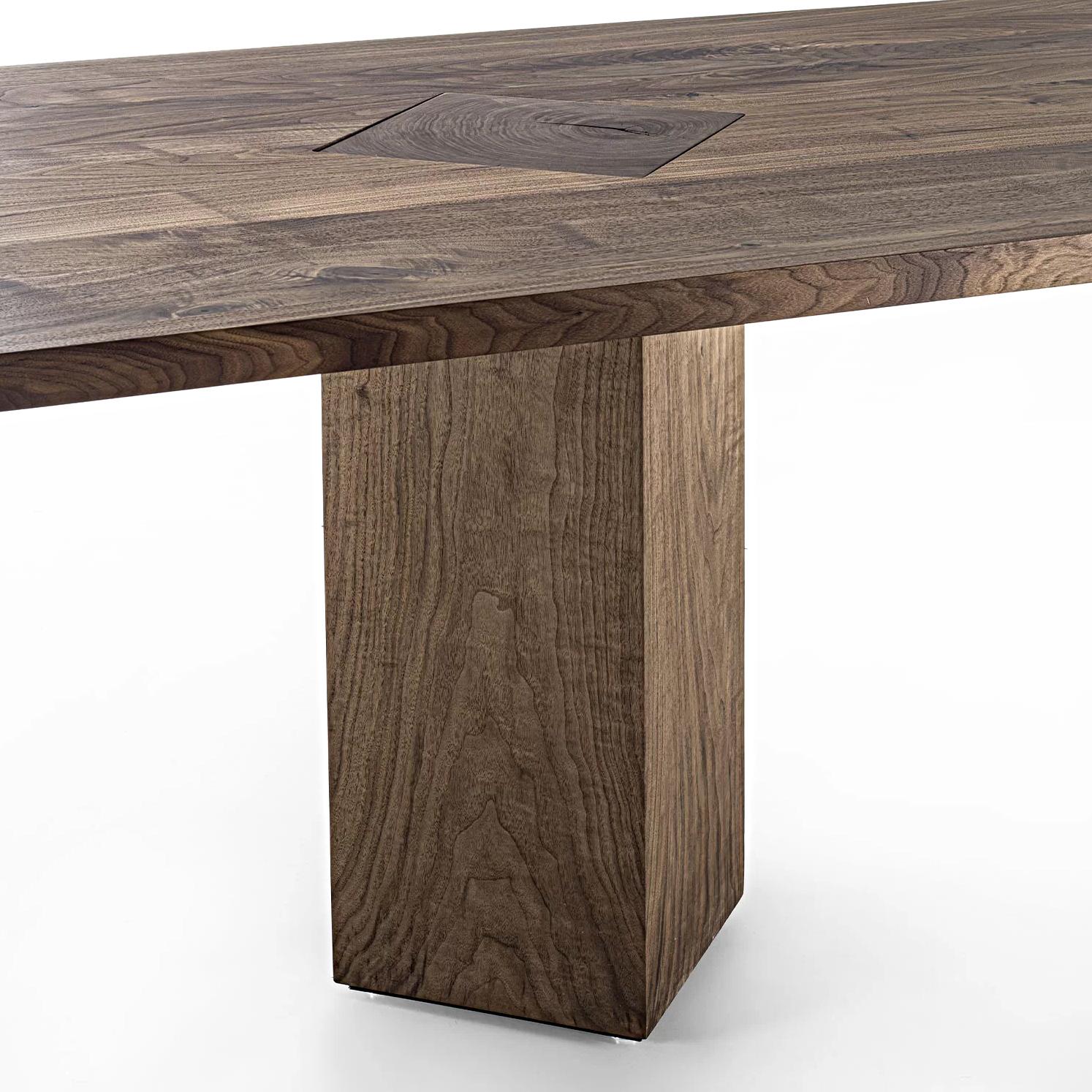 Hand-Crafted Elma Dining Table For Sale
