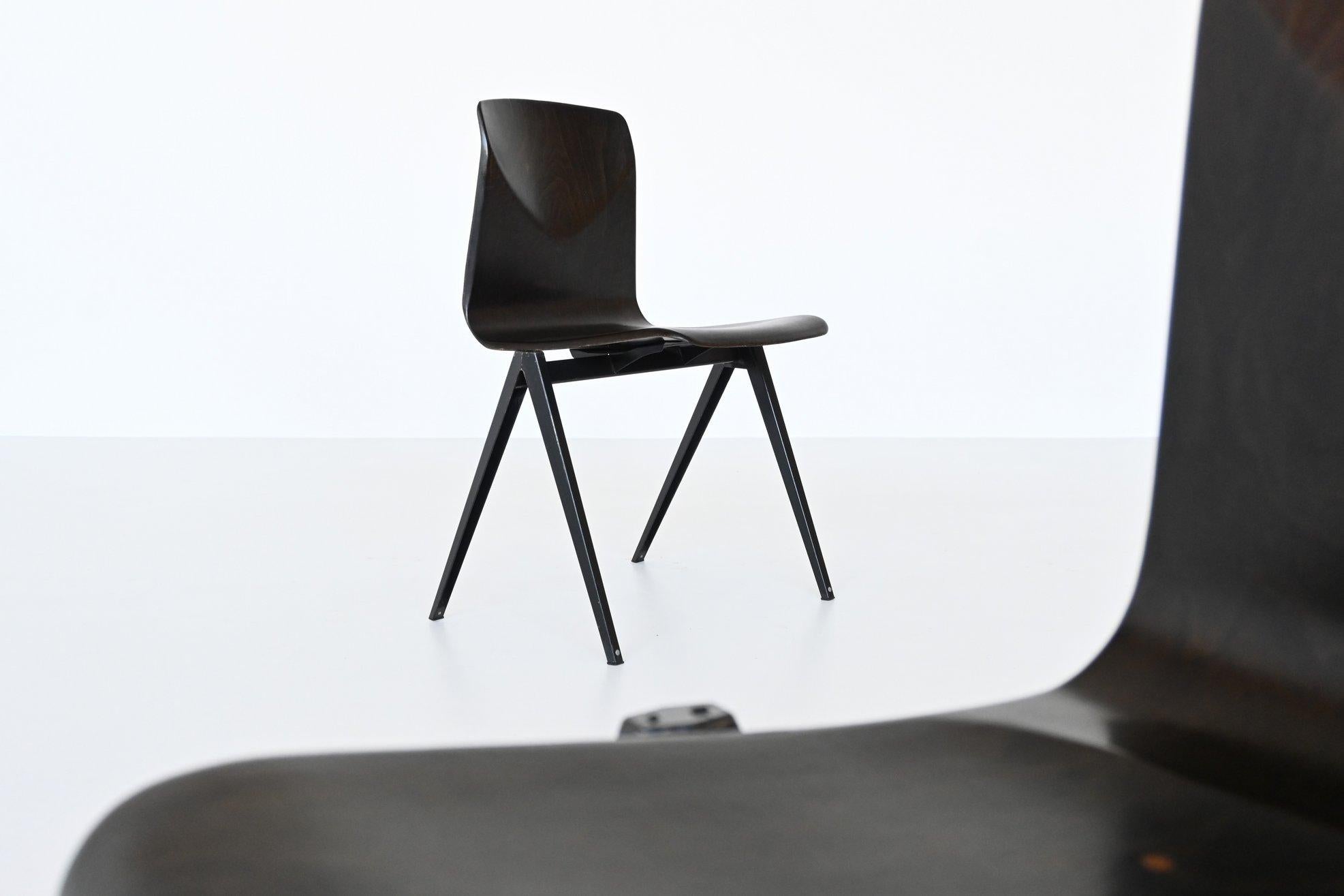 Elmar Flototto Model S22 Black Stacking Chairs Pagholz, Germany, 1970 2