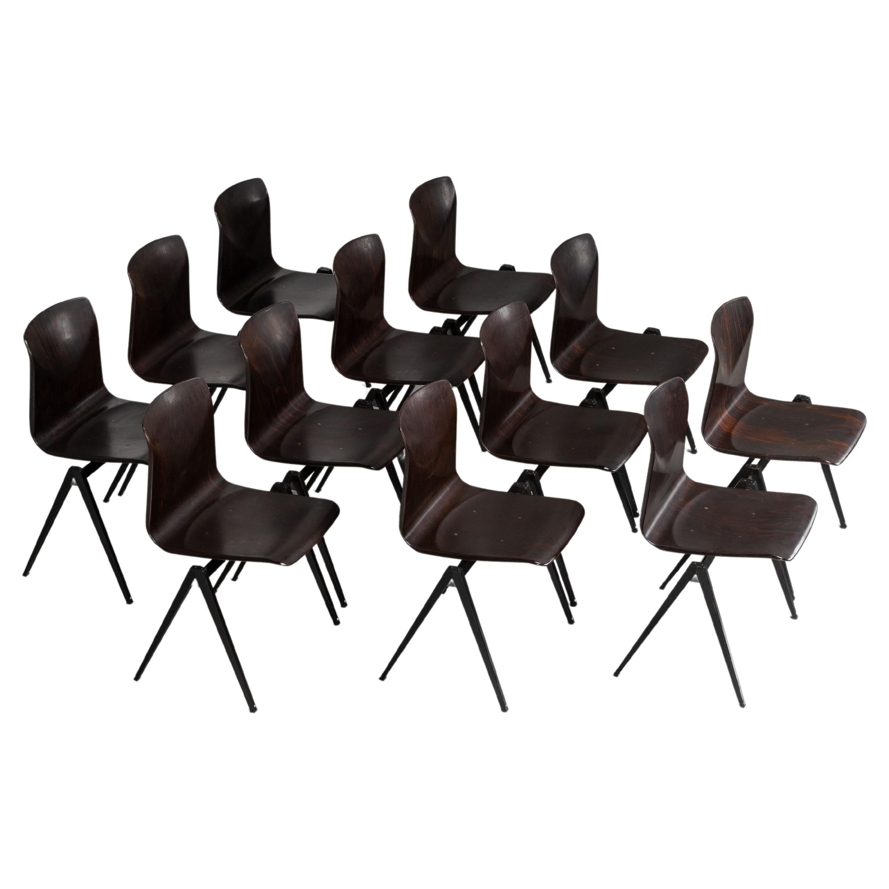 Elmar Flototto Pagholz stacking chairs Germany 1970 For Sale