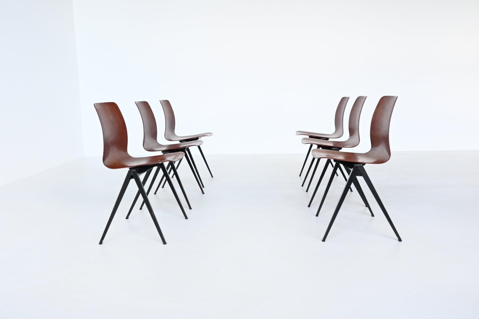 Elmar Flototto S22 Stacking Chairs Pagholz, Germany, 1970 2