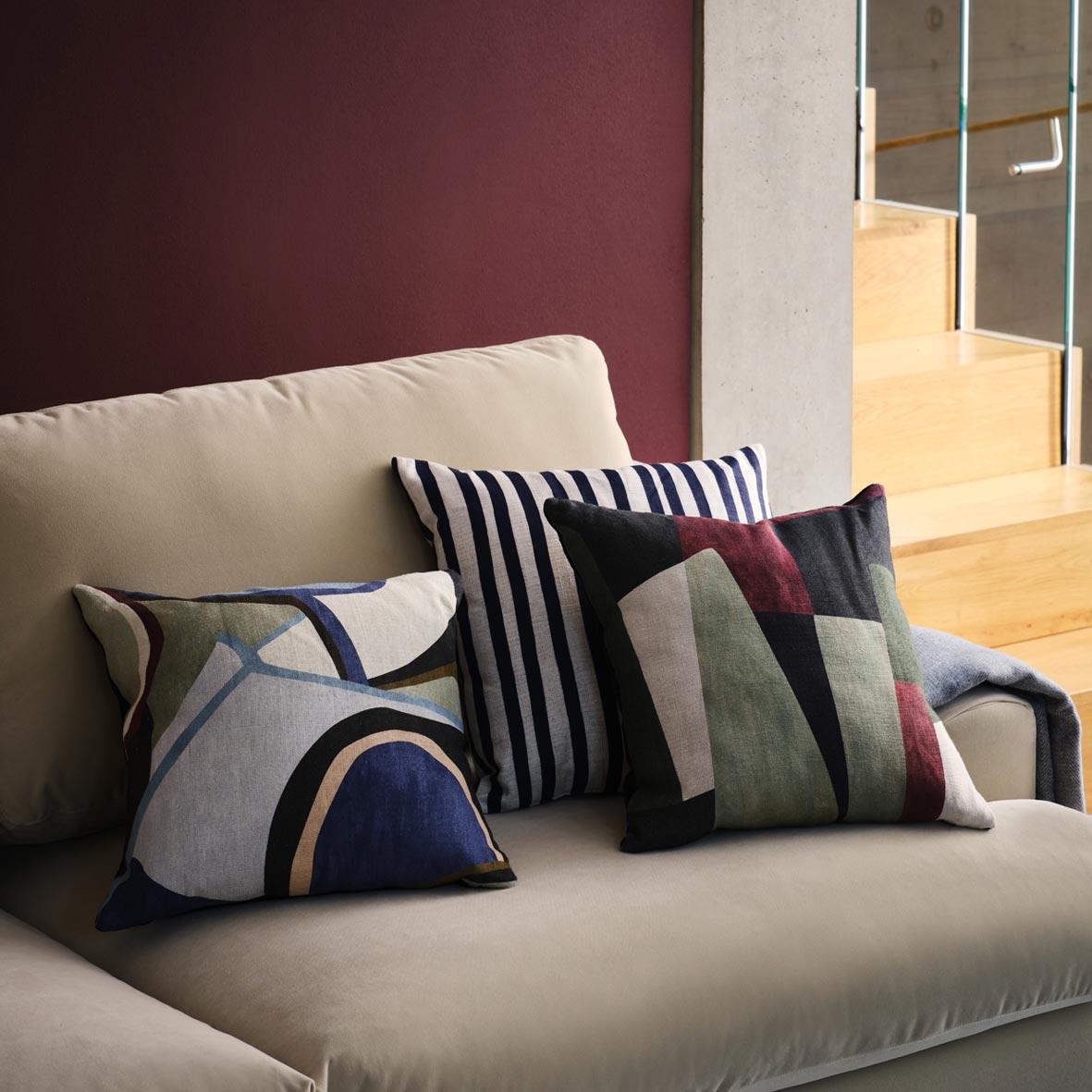 British Elmer Abstract Geometric Linen Cushion For Sale