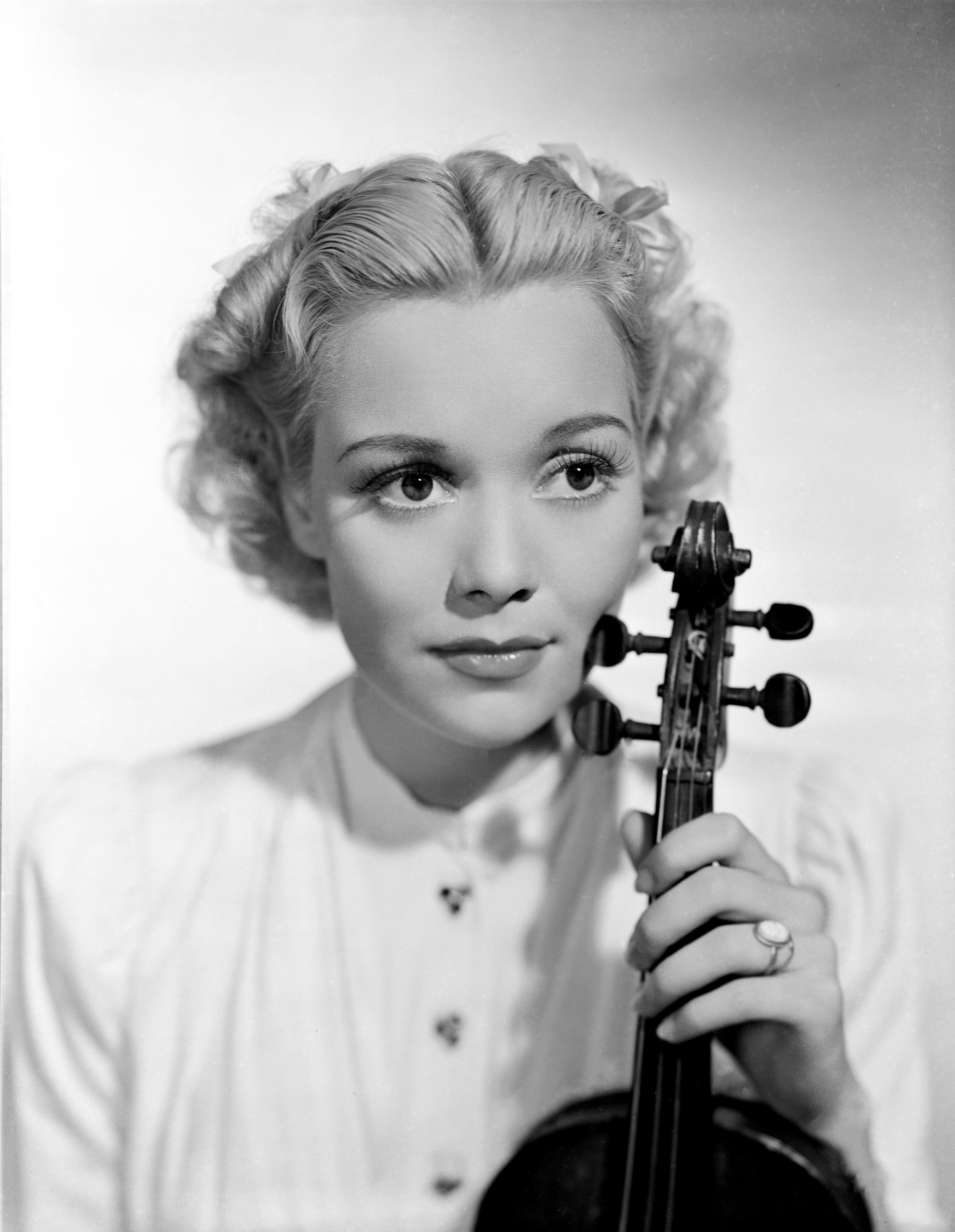 Elmer Fryer Black and White Photograph - Jane Wyman Posed with Violin Movie Star News Fine Art Print