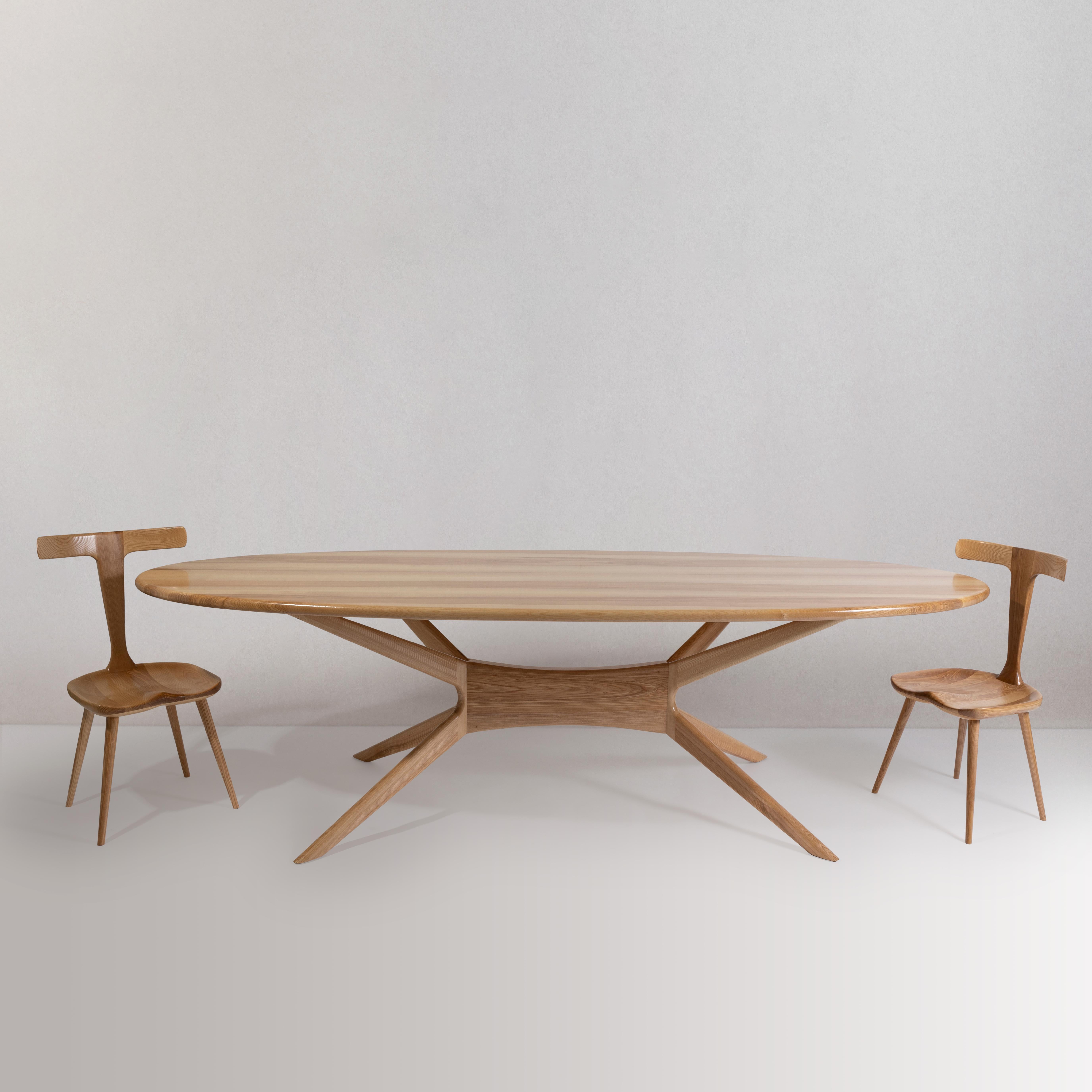 Mid-Century Modern Elmond Natural Color Solid Wood Dining Table For Sale