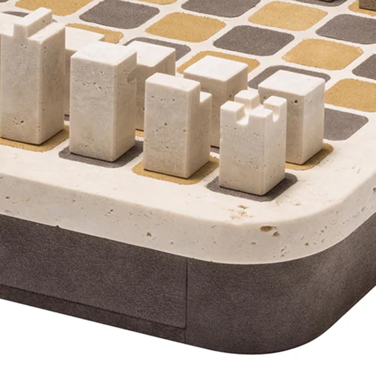 Travertin Game d'échecs en travertin Elmor en vente