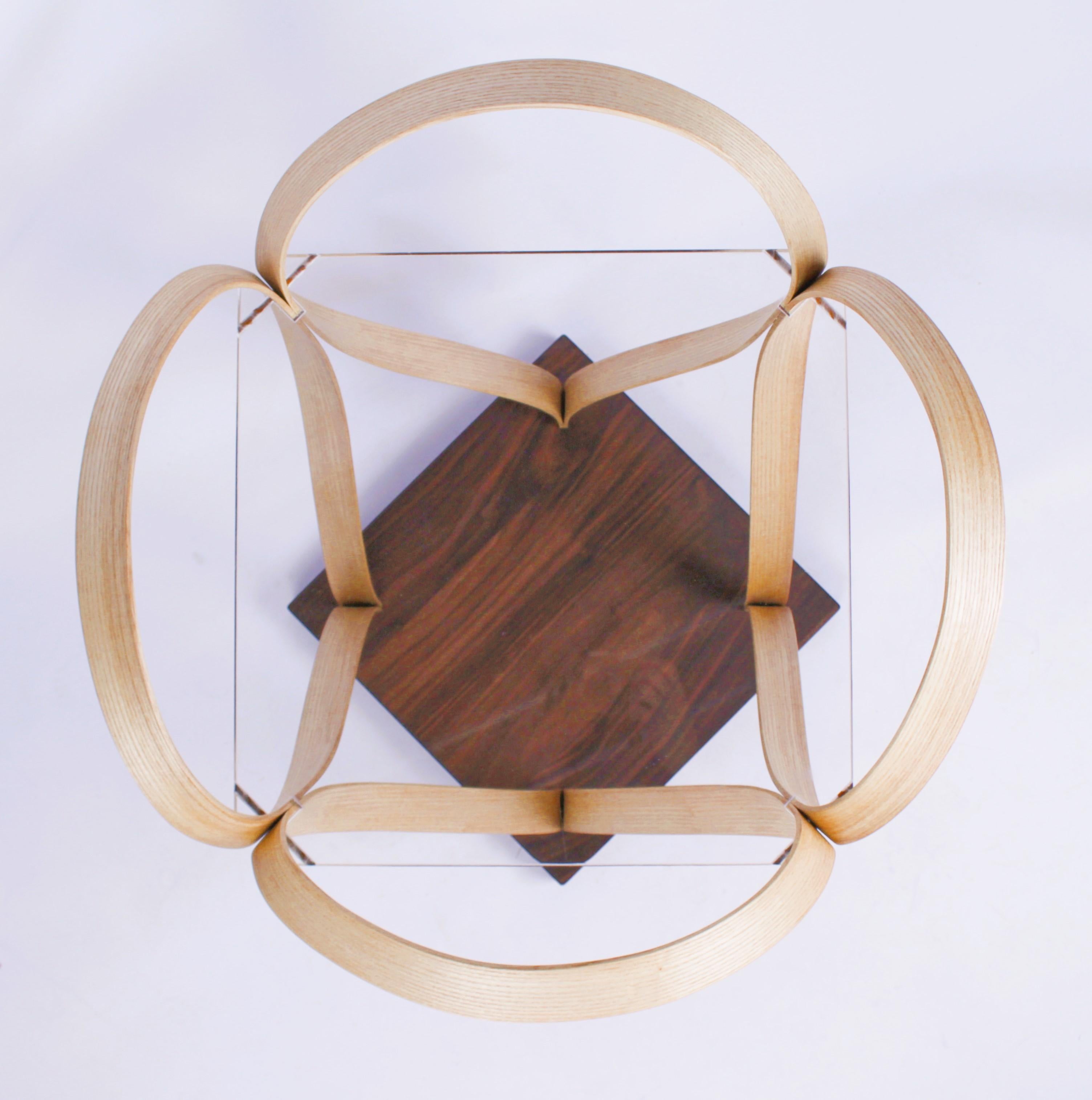 Mesa auxiliar de madera Elms Holandés en venta