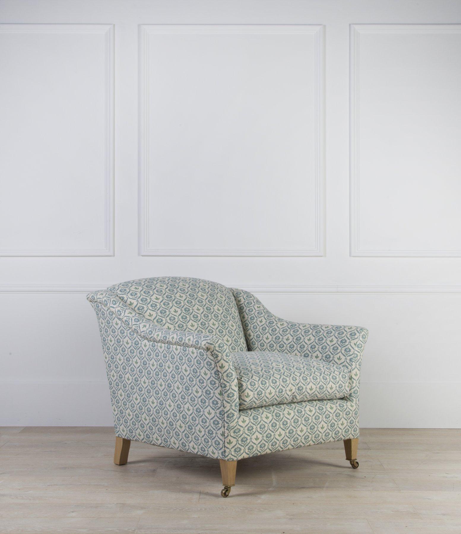 Made to order from our Lorfords Contemporary collection, this is a twist on our ever popular Elmstead sofa, which we pared down into a comfortable and Classic armchair.

We build our armchairs up from a hardwood beech frame, using only traditional