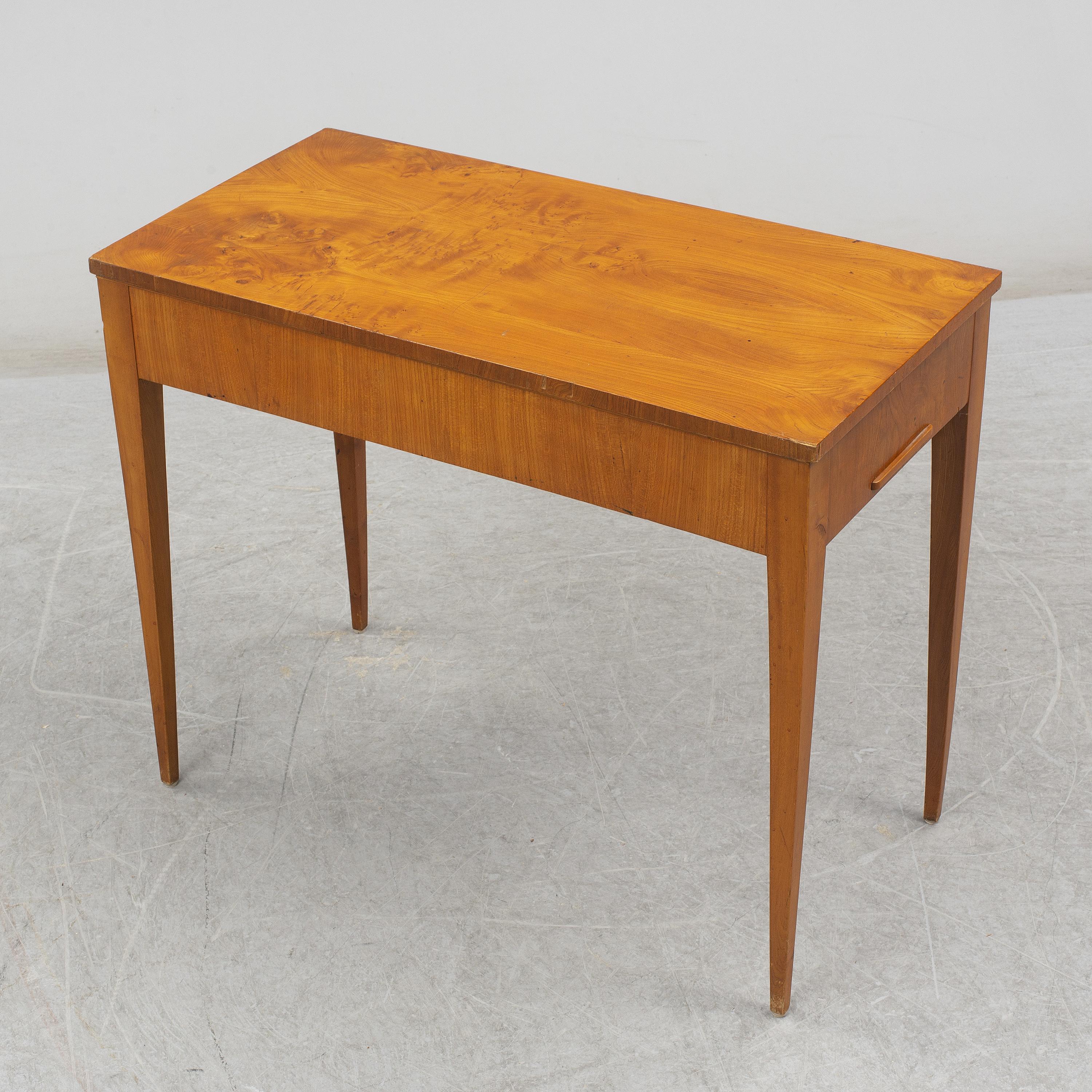 Regency Elmwood Backgammon Game Table, 1850s