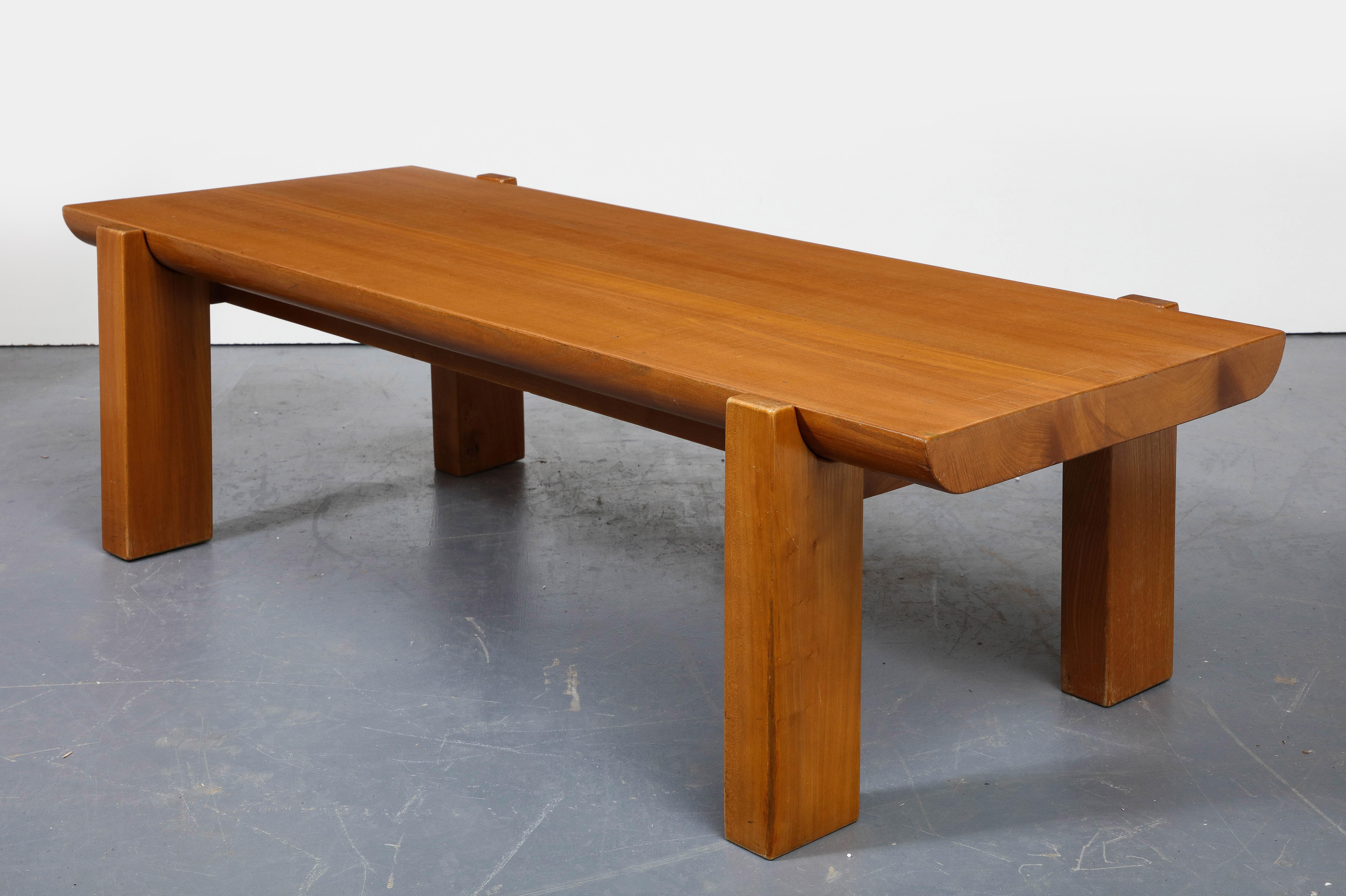 Orme Table basse en bois d'orme de Luigi Gorgone, Italie, vers 1970 en vente
