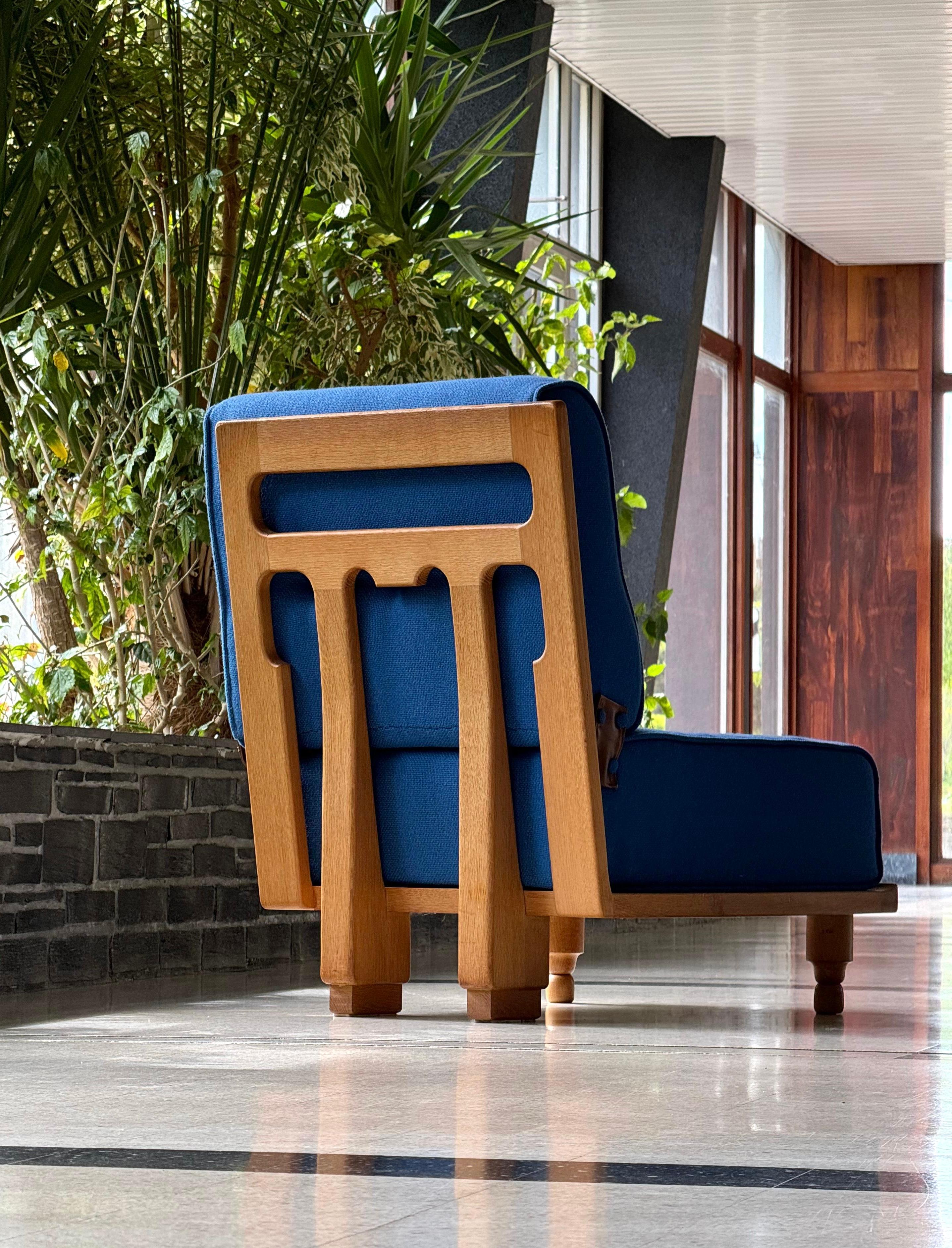 Elmyre lounge chair by Guillerme & Chambron for votre Maison, 1960s 12