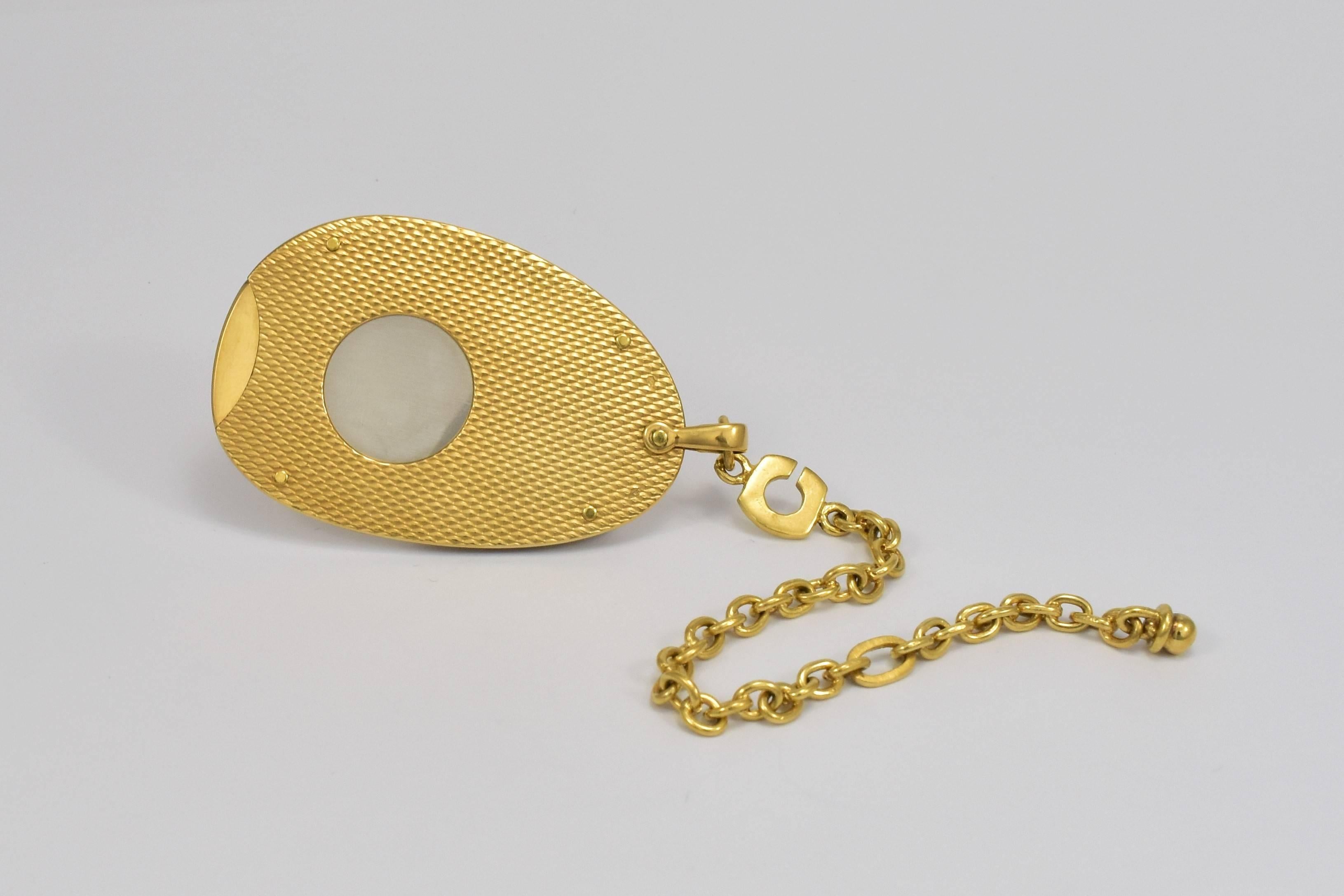 French Eloi Gold Cigar Cutter, Oval Detail 'Tested 18 Karat' with Keychain, circa 1960 For Sale
