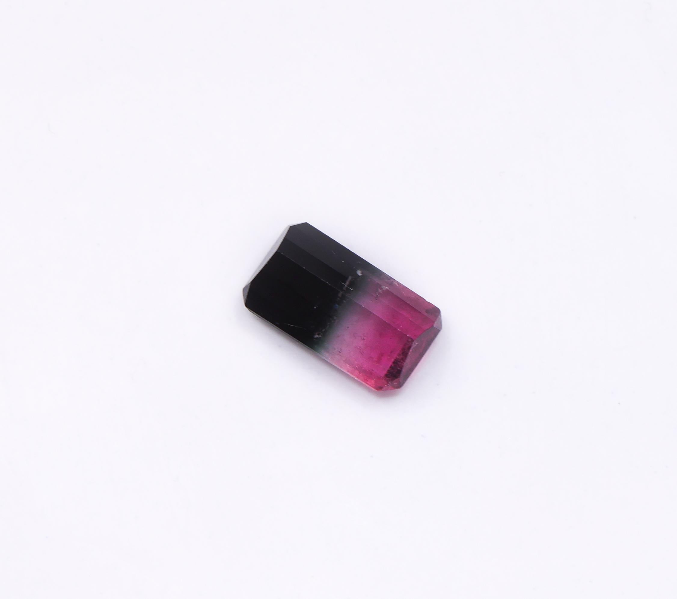 Elongated 1.36 Carat Tri-color Tourmaline Gemstone Pink, White & Green EM 9x5mm For Sale 1