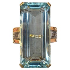 Elongated 66.92ct Aquamarine Retro Cocktail Ring, 18k & 14k Gold