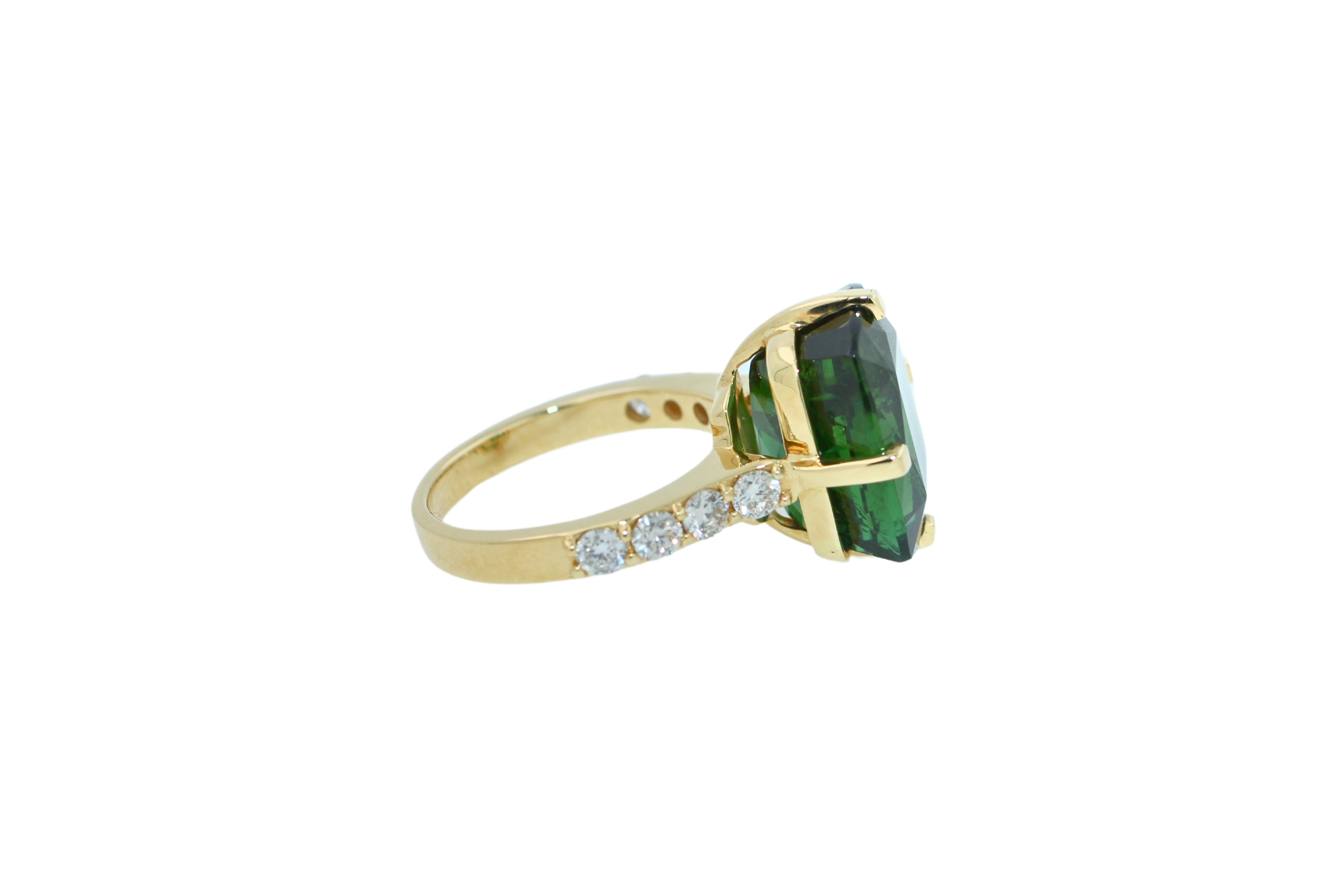 Elongated Cushion Green Tourmaline Diamond Cocktail Solitaire Prongset Gold Ring For Sale 1
