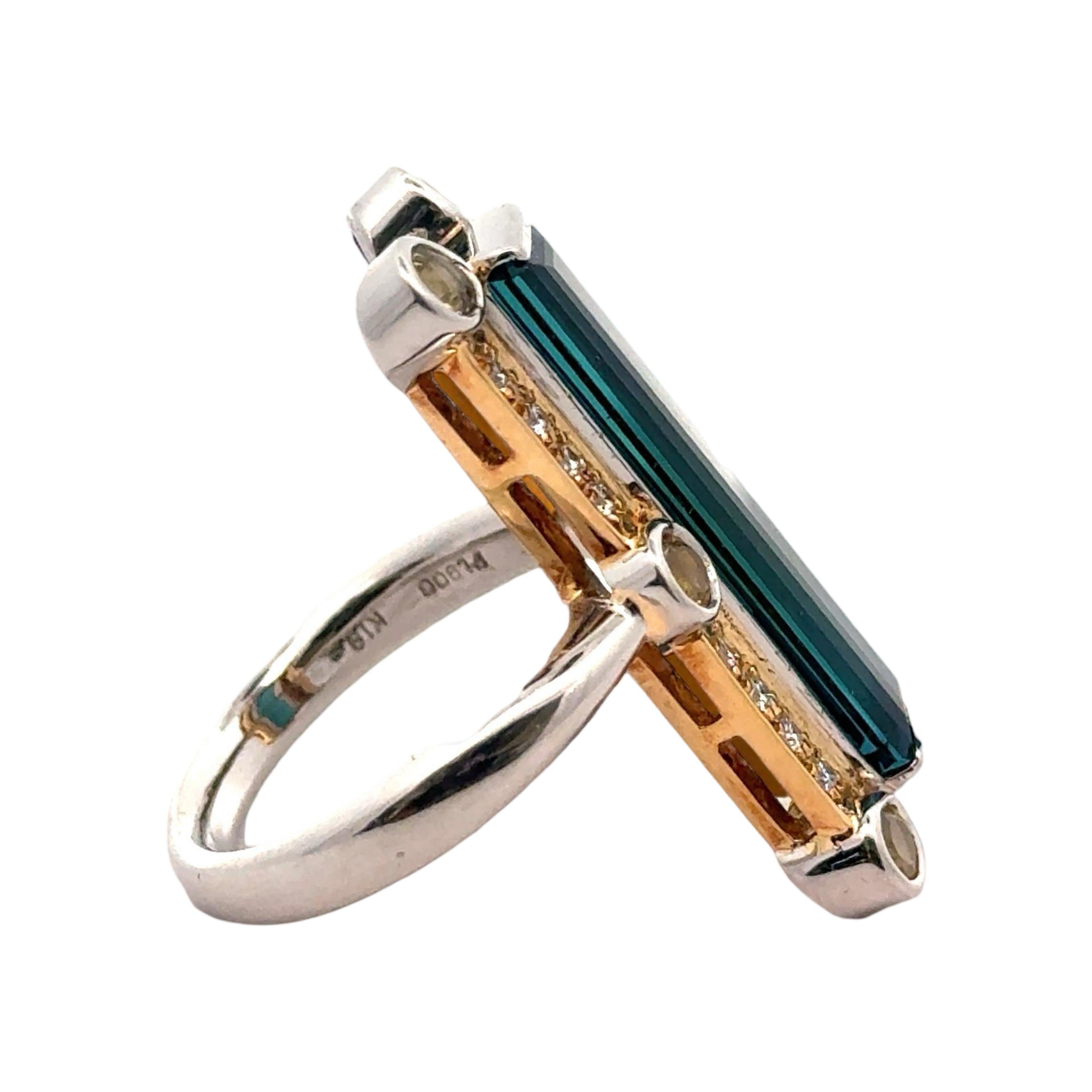Taille émeraude Tourmaline verte allongée, diamant et citrine Platine/or jaune 18 carats en vente