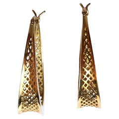 Elongated Mesh Lever Clip Hoop Earrings 14kt Gold*