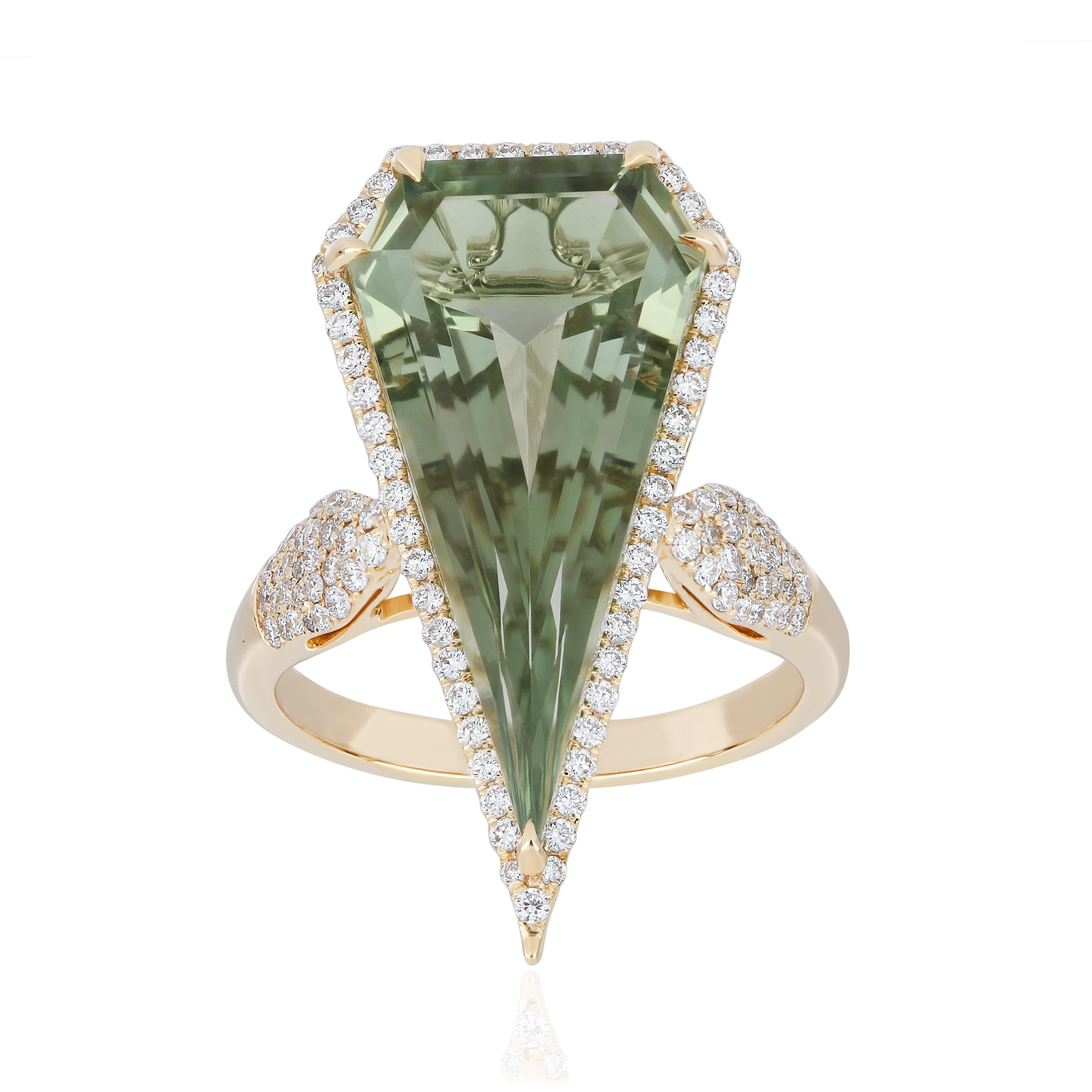 For Sale:  Elongated Mint Quartz and Diamond Ring in 14k Yellow Gold Hand-Craft Ring 2