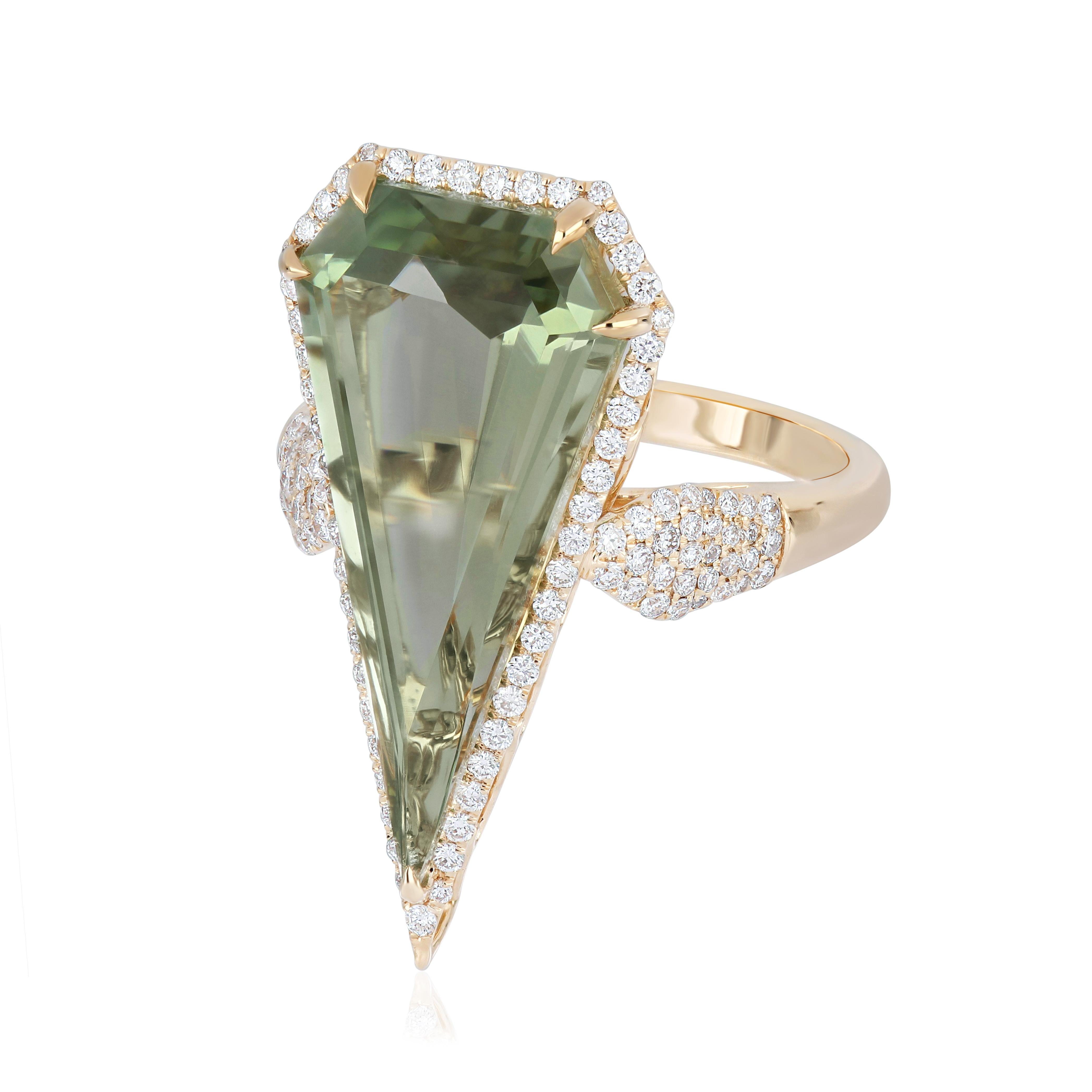 For Sale:  Elongated Mint Quartz and Diamond Ring in 14k Yellow Gold Hand-Craft Ring 3