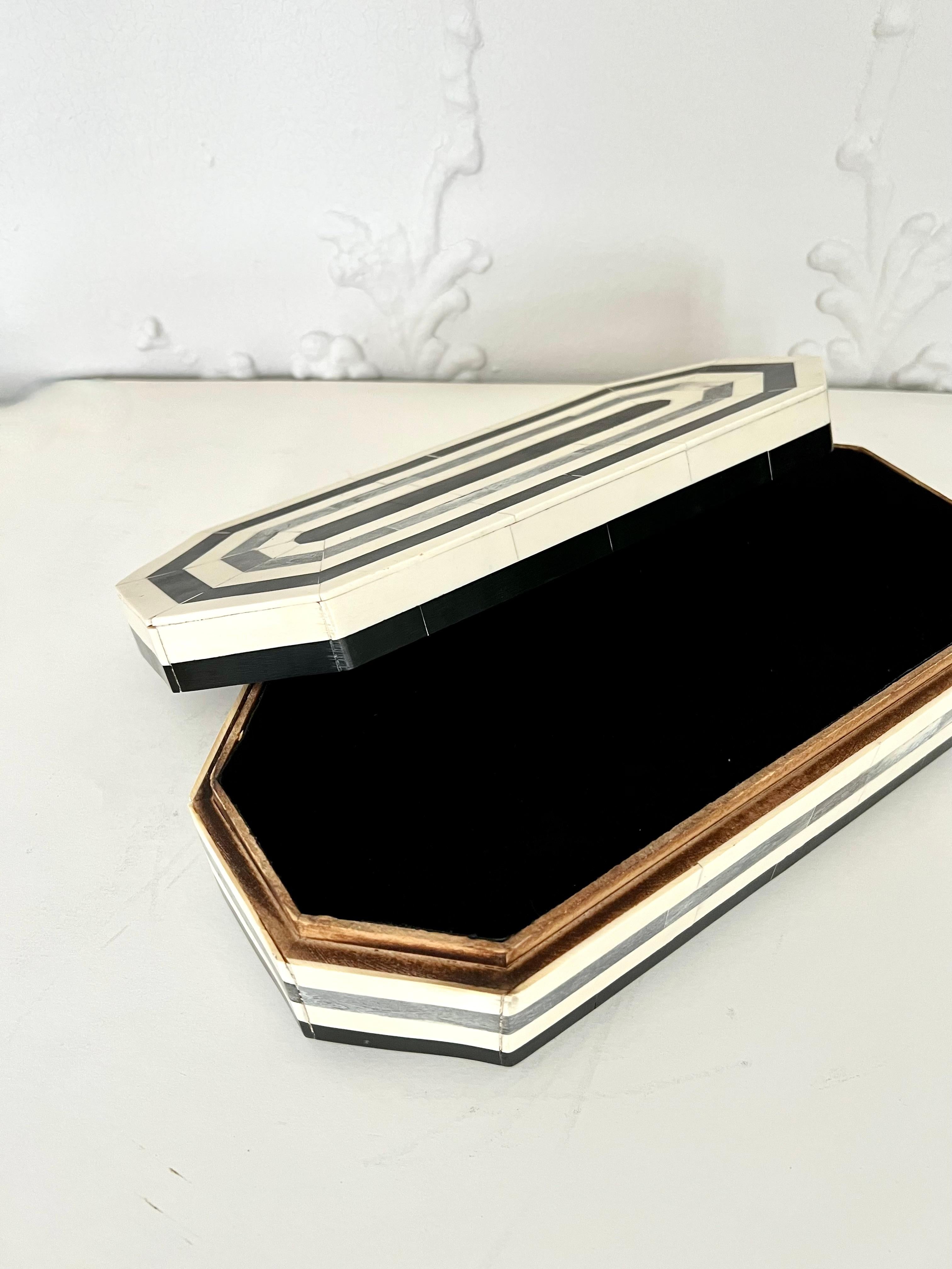 Modern Elongated Octagonal Lidded Tessellated Bone Box in the Style of Enrique Garcel For Sale