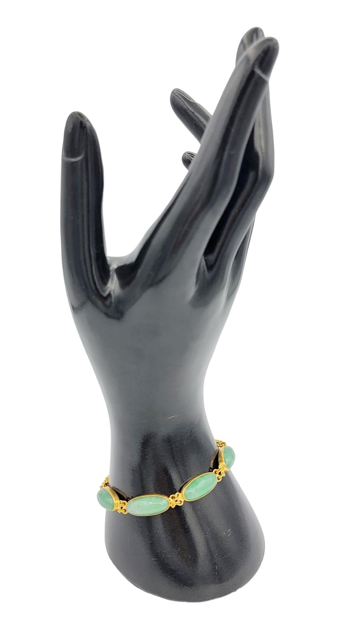 Elongated Oval Cabochon Jadeite Curb Link Bracelet Set in 24 Karat Yellow Gold  For Sale 8