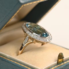 Elongated Oval Cut Aquamarine Halo Ring (Approx. 4.4-Carats), 18k Yellow Gold