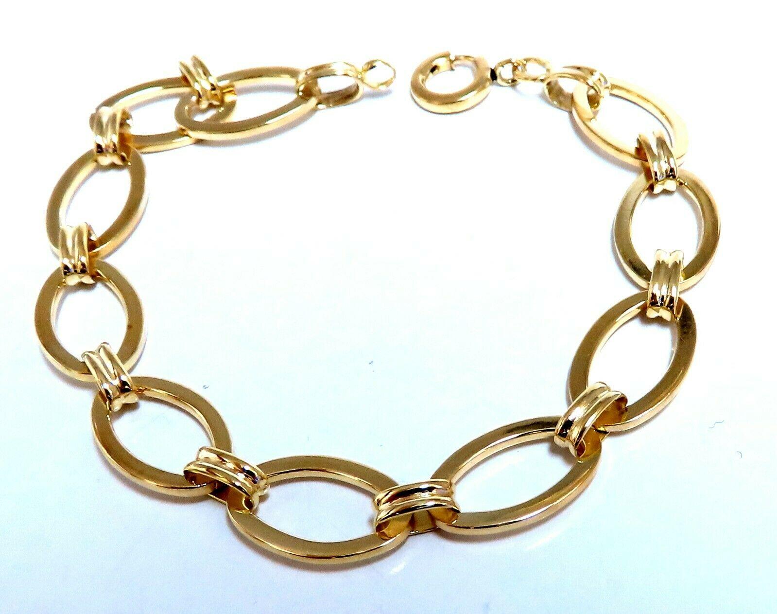 Elongated Oval Link Bracelet 14kt 8 inch In New Condition For Sale In New York, NY