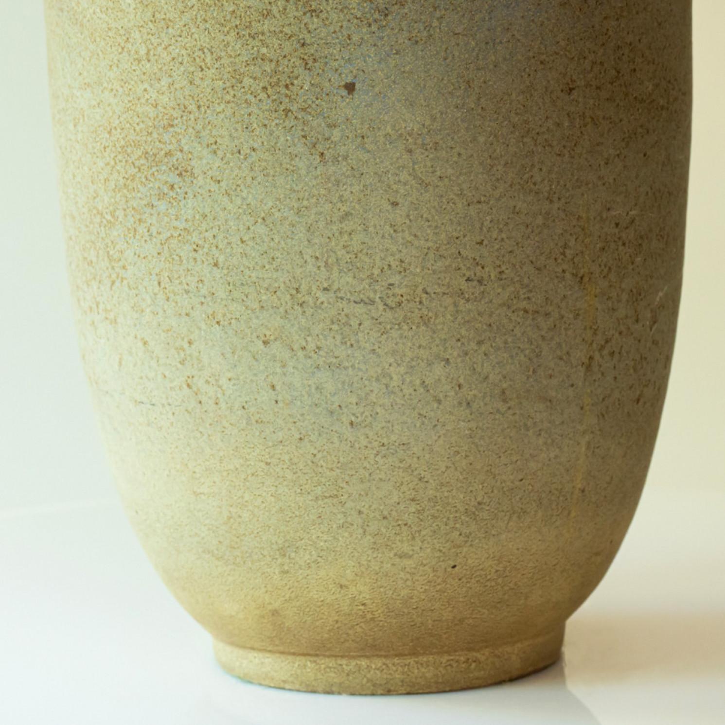 Elongated Ovoid Lime Green Ceramic Table Floor Lamp with Lampshade by R. Houben In Good Condition For Sale In Rijssen, NL