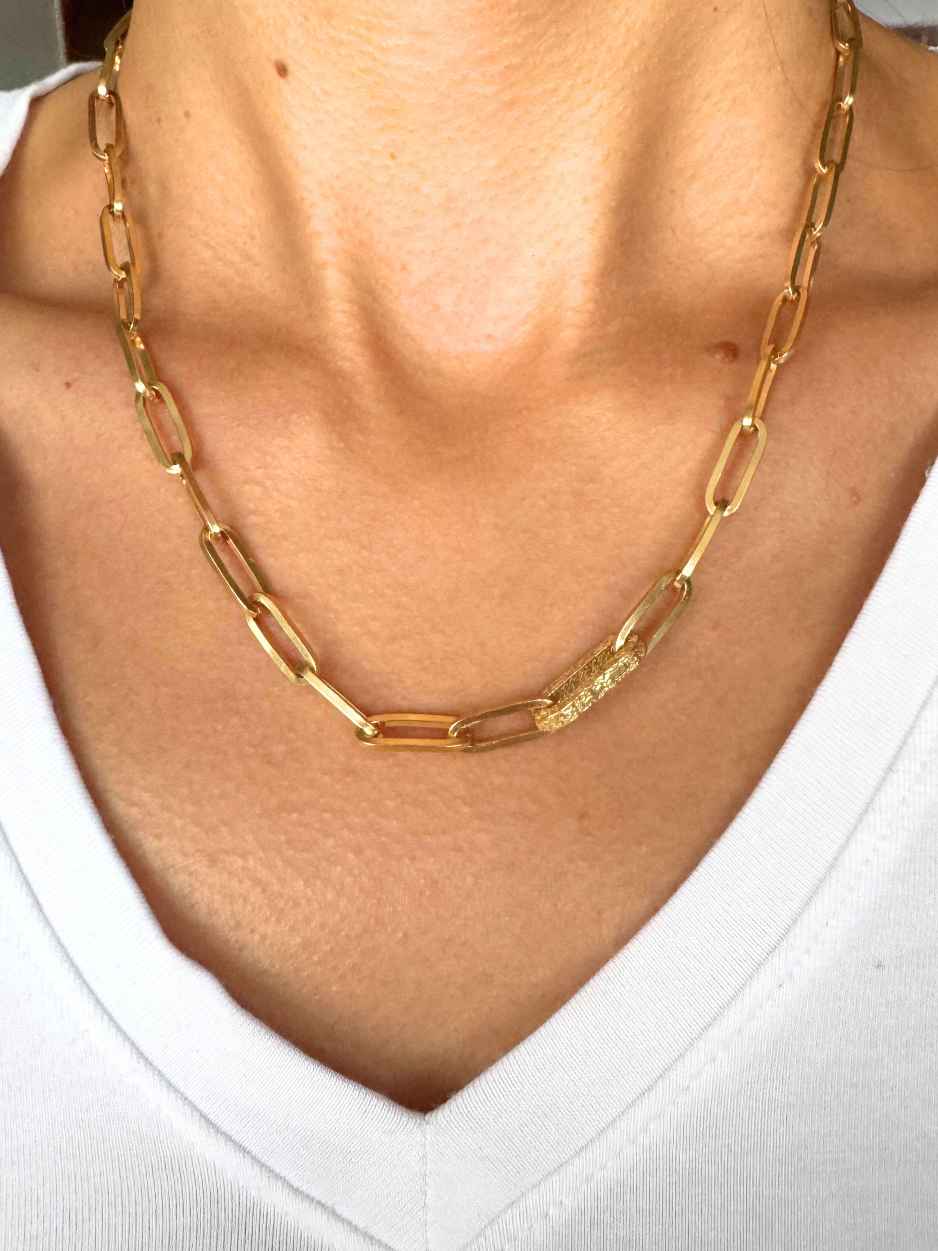 Collar de Cadena Gruesa de Oro Amarillo de 14K con Cierre de Eslabón de Clip de Papel Alargado en venta 2