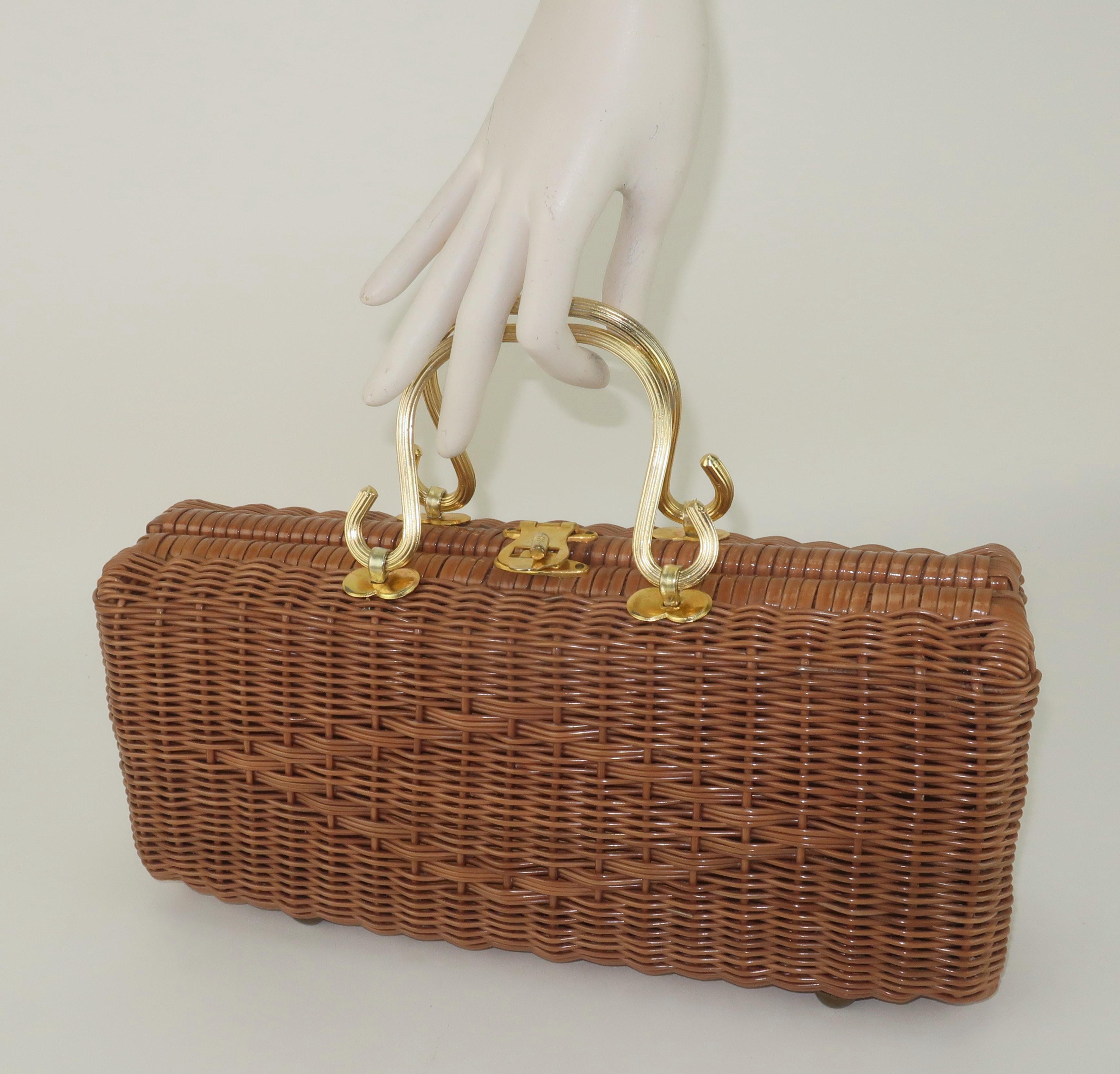 Elongated Straw Handbag With Gold Handles, 1960's For Sale 7