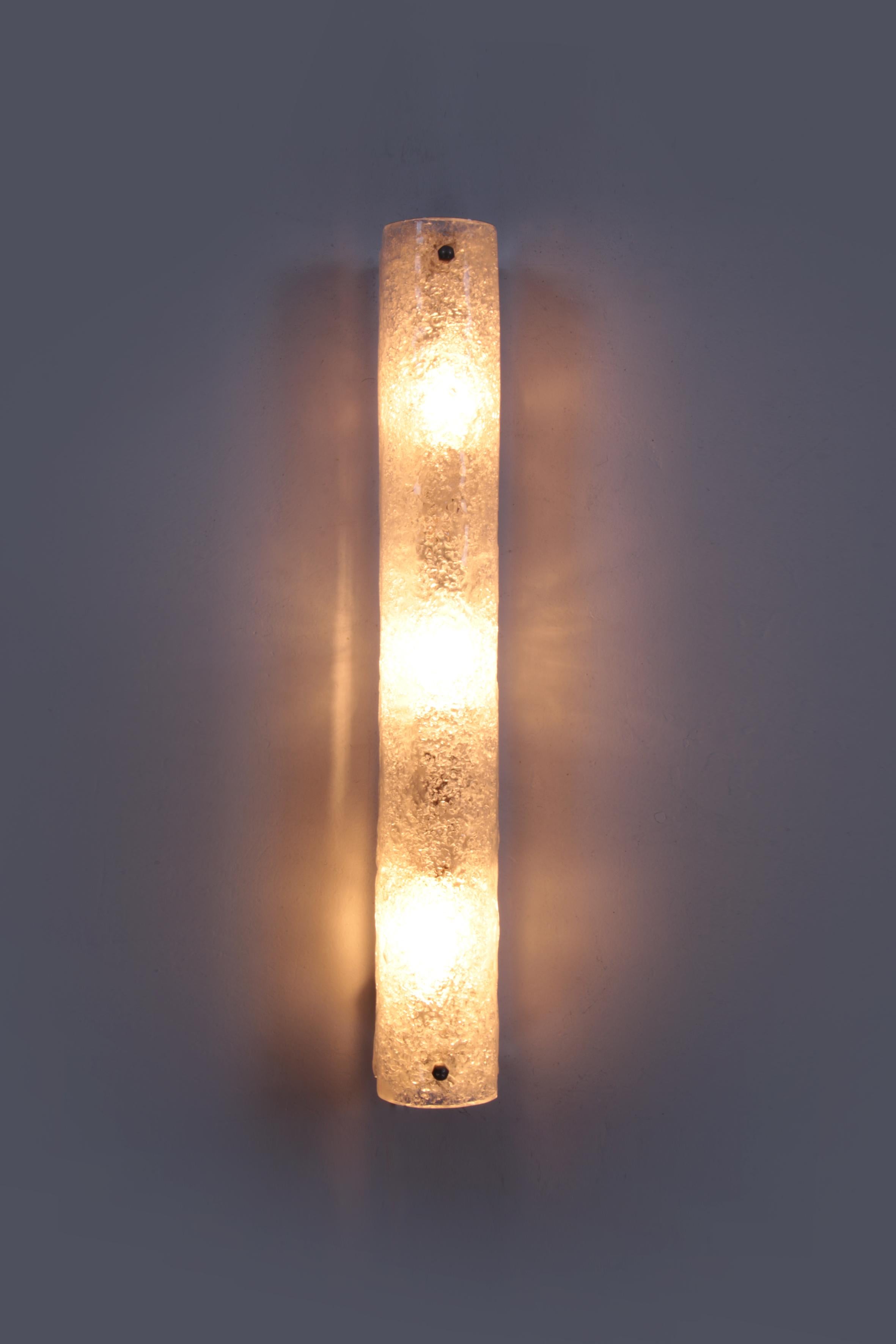 Mid-Century Modern Elongated wall lamp by Honsel Leuchten with bubble glass 50 cm long.