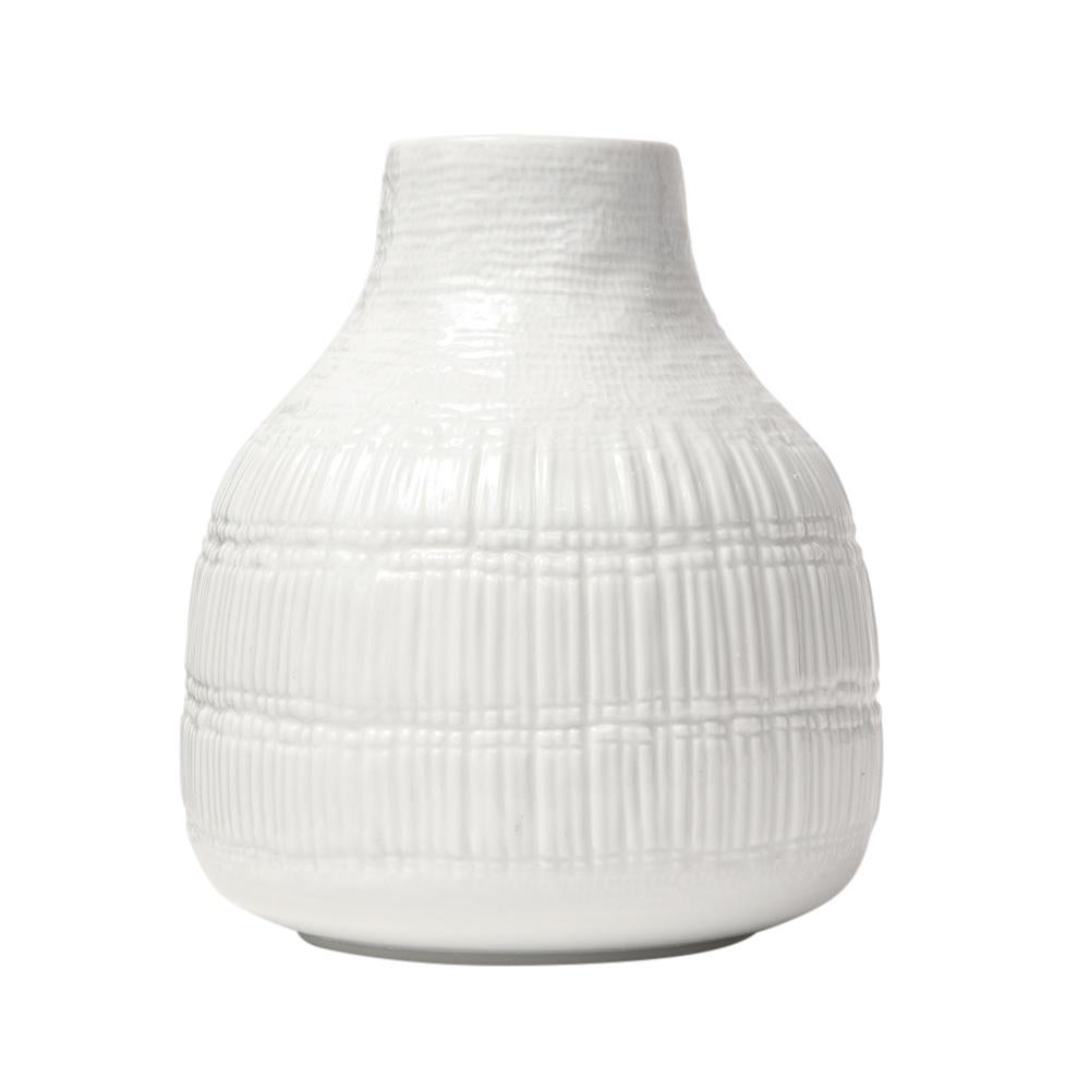Elsa Fischer-Treyden, Margret Hildebrand Vase, Rosenthal Studio-Line, Signed. Small scale organic form vase with textured upper and an incised body over a semi-gloss white glaze. An example of this vase is in the MOMA. Desiged for Rosenthal by Elsa