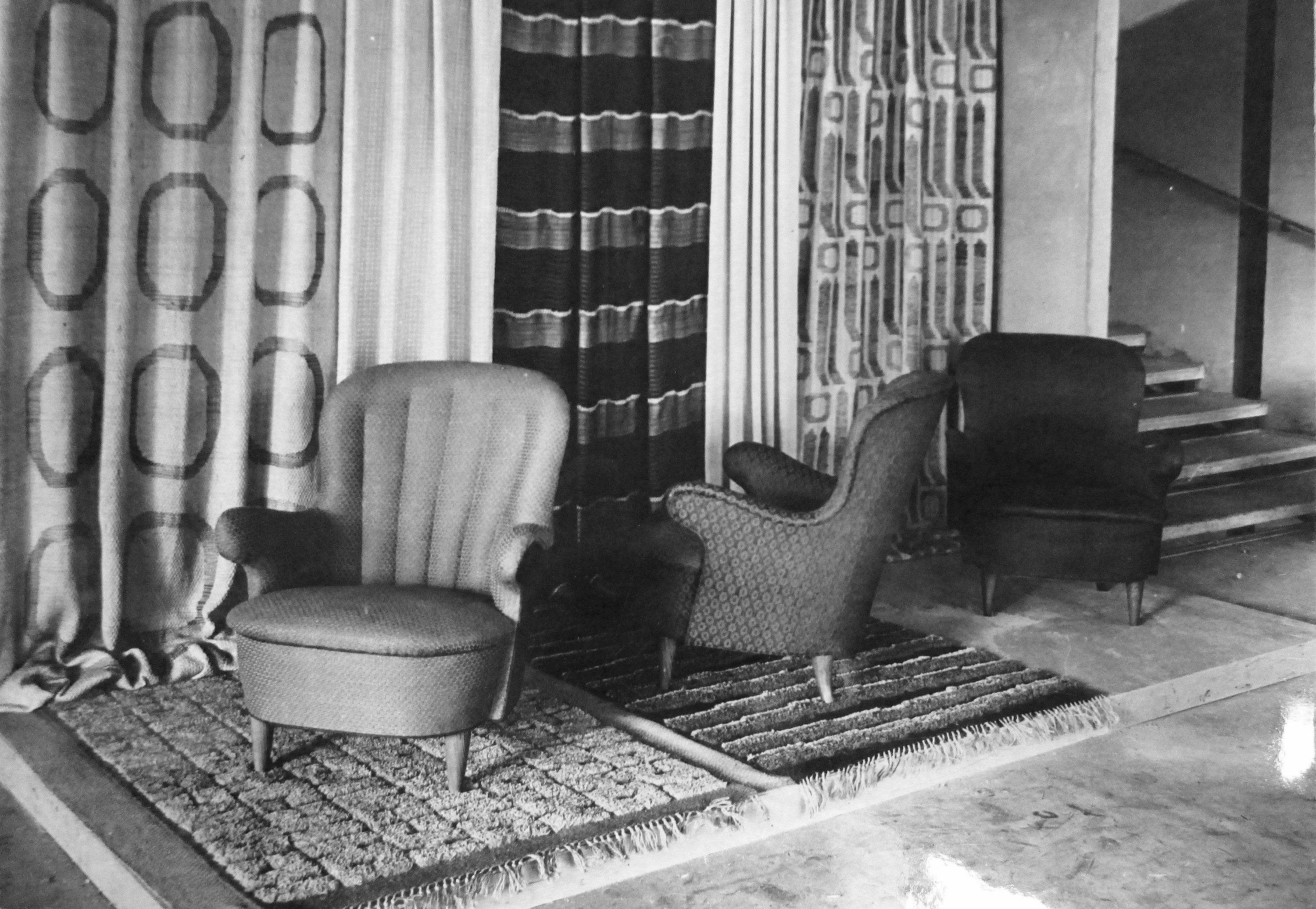 Poltrona Elsa Gullberg in velluto color taupe e olmo, Svezia, fine anni '30 in vendita 5