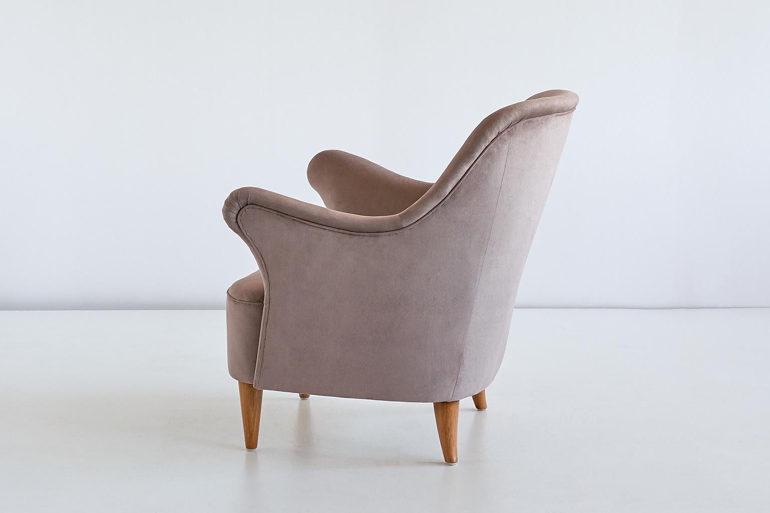 Upholstery Elsa Gullberg Armchair in Taupe Velvet and Elm, Sweden, Late 1930s For Sale