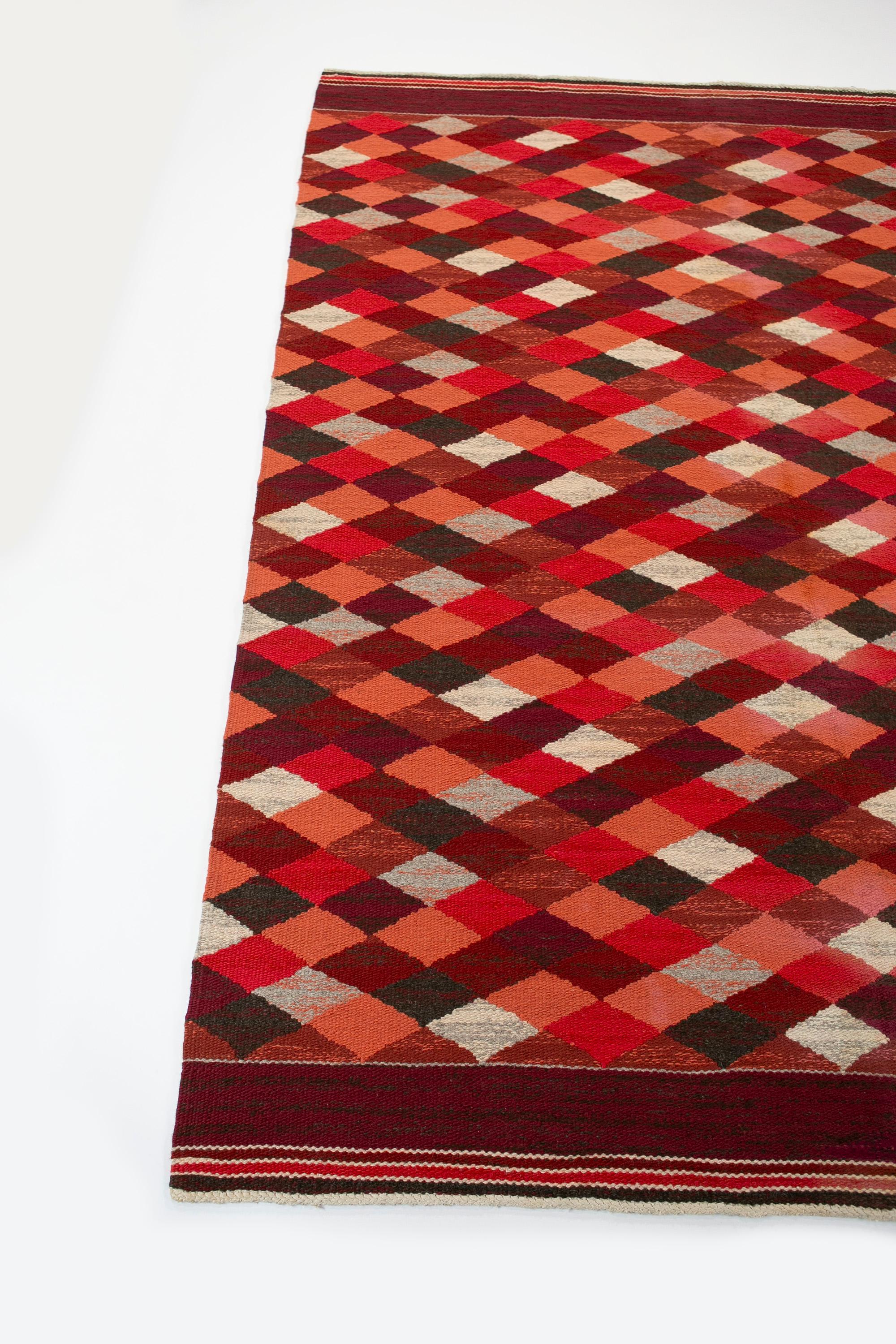 Elsa Gullberg, Alfombra policromada con motivos en forma de diamante, Suecia Años 40 en venta 8