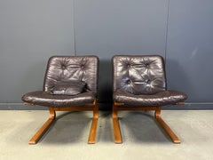 Elsa & Nordahl Solheim Kengu lounge chairs, set of 2 - 1960s