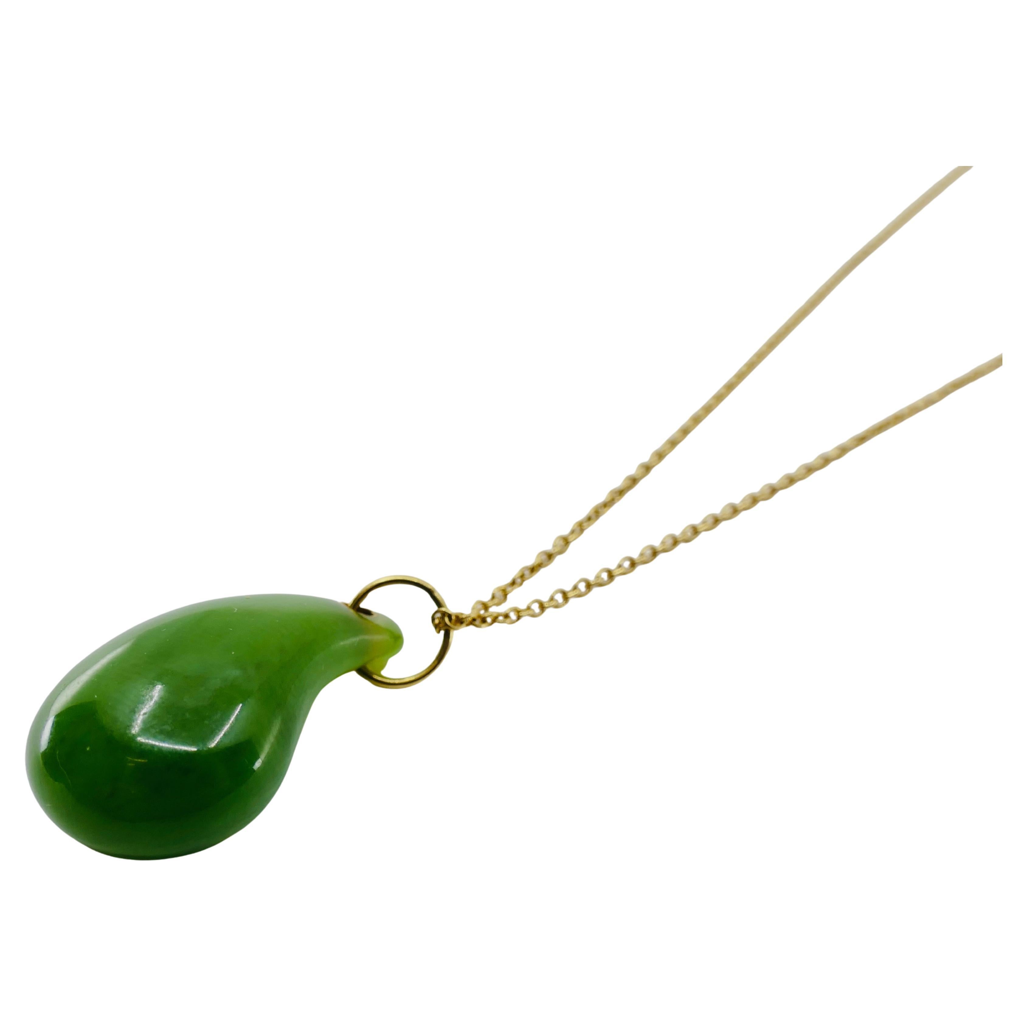 Mixed Cut Elsa Peretti for Tiffany & Co. Teardrop Jade Pendant Gold Necklace For Sale