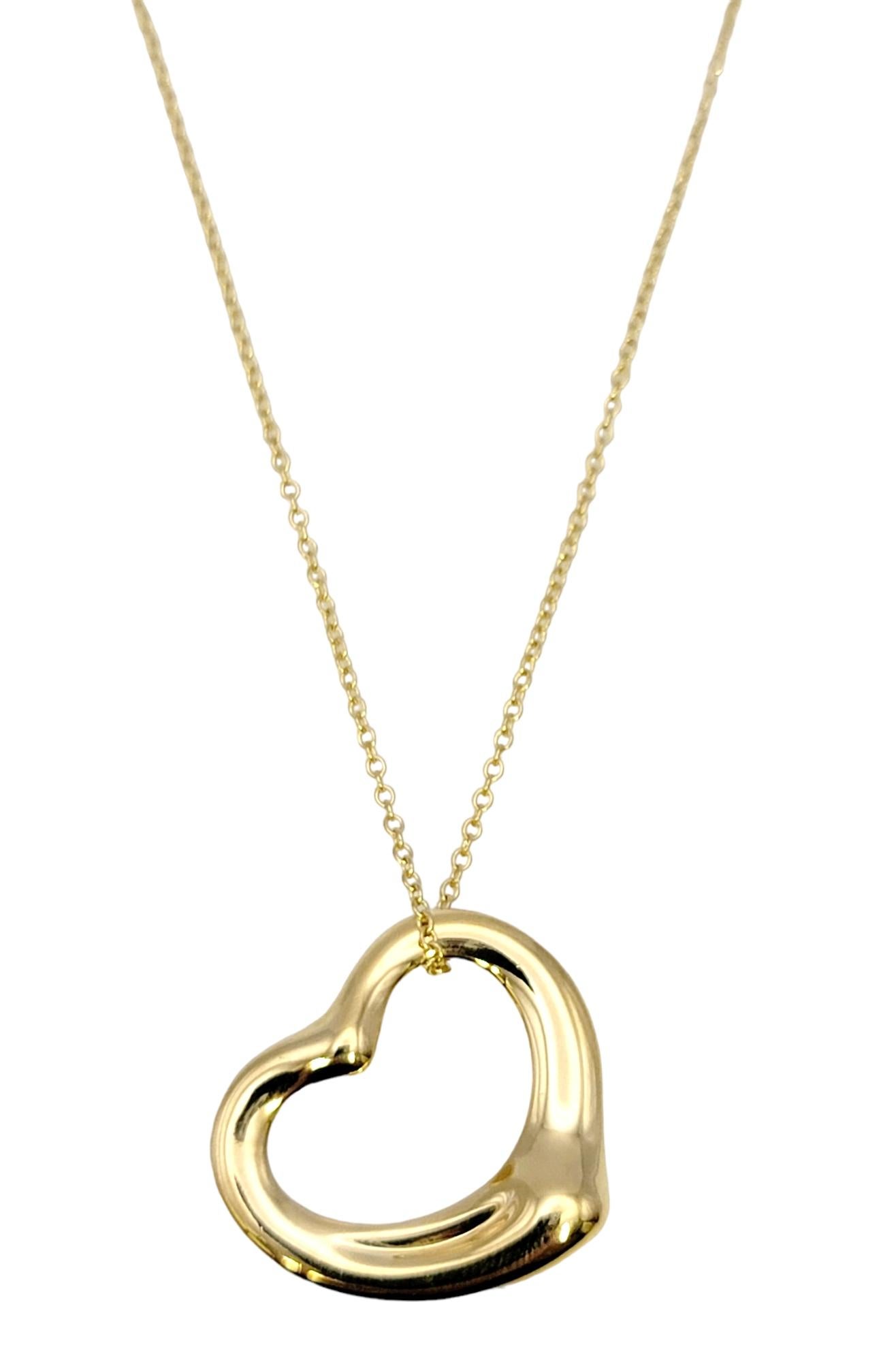 Elsa Peretti für Tiffany & Co.: 18 Karat Gelbgold Halskette mit offenem Herzanhänger im Zustand „Gut“ im Angebot in Scottsdale, AZ