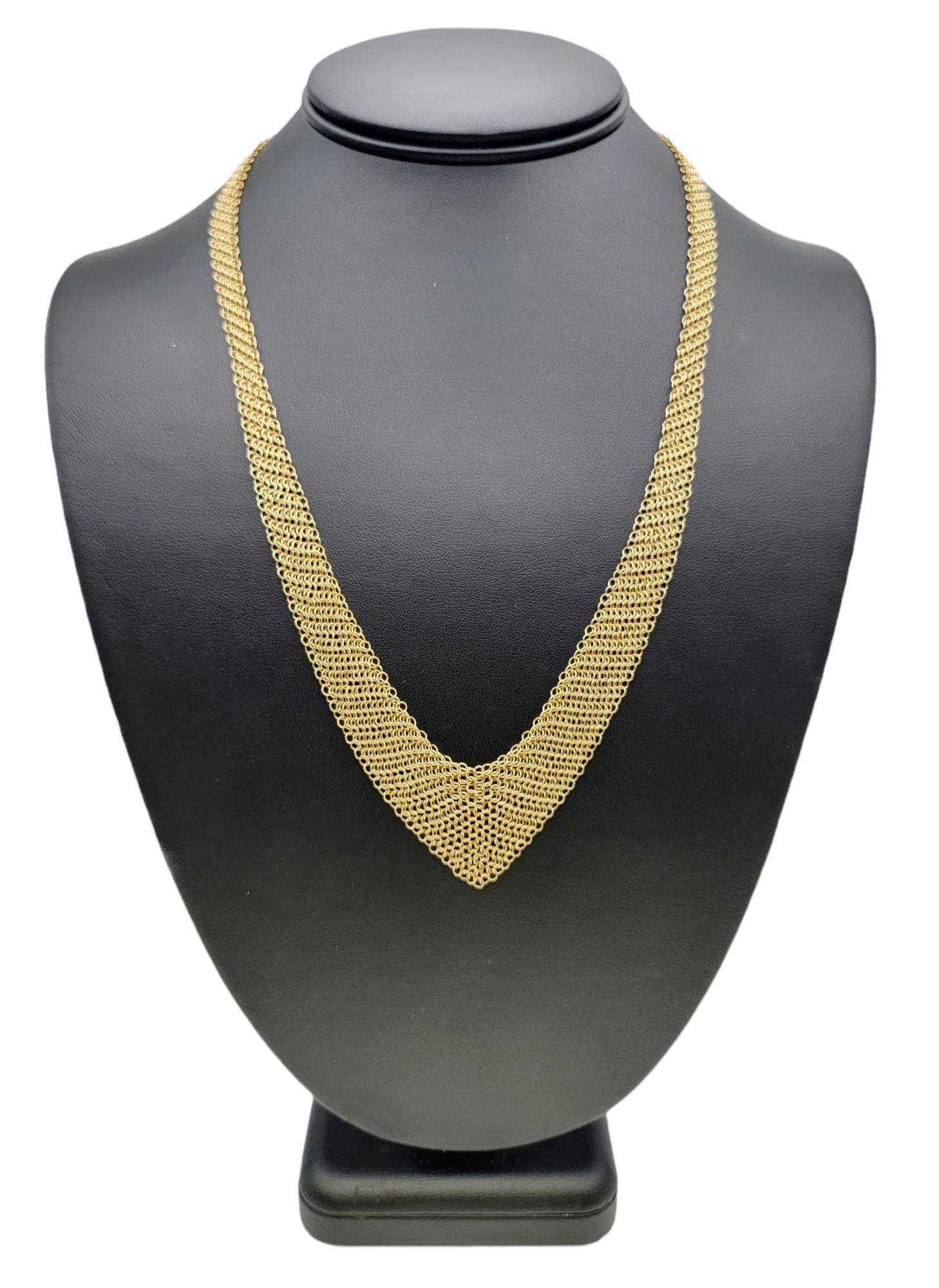 Elsa Peretti for Tiffany & Co., collier en maille en or jaune 18 carats, taille S en vente 3