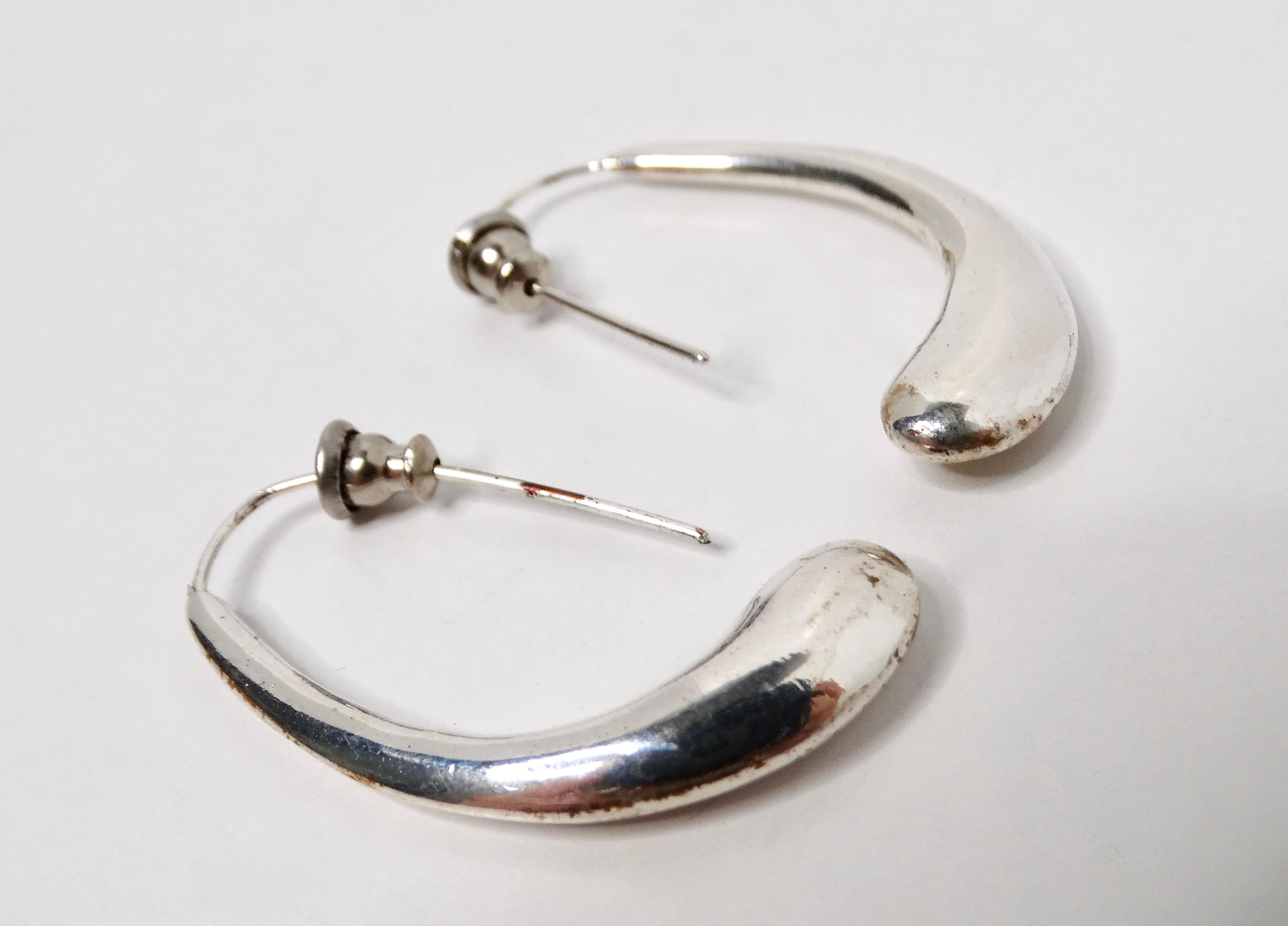 Elsa Peretti For Tiffany & Co. 2005 Elongated Teardrop Sterling Silver Earrings For Sale 1