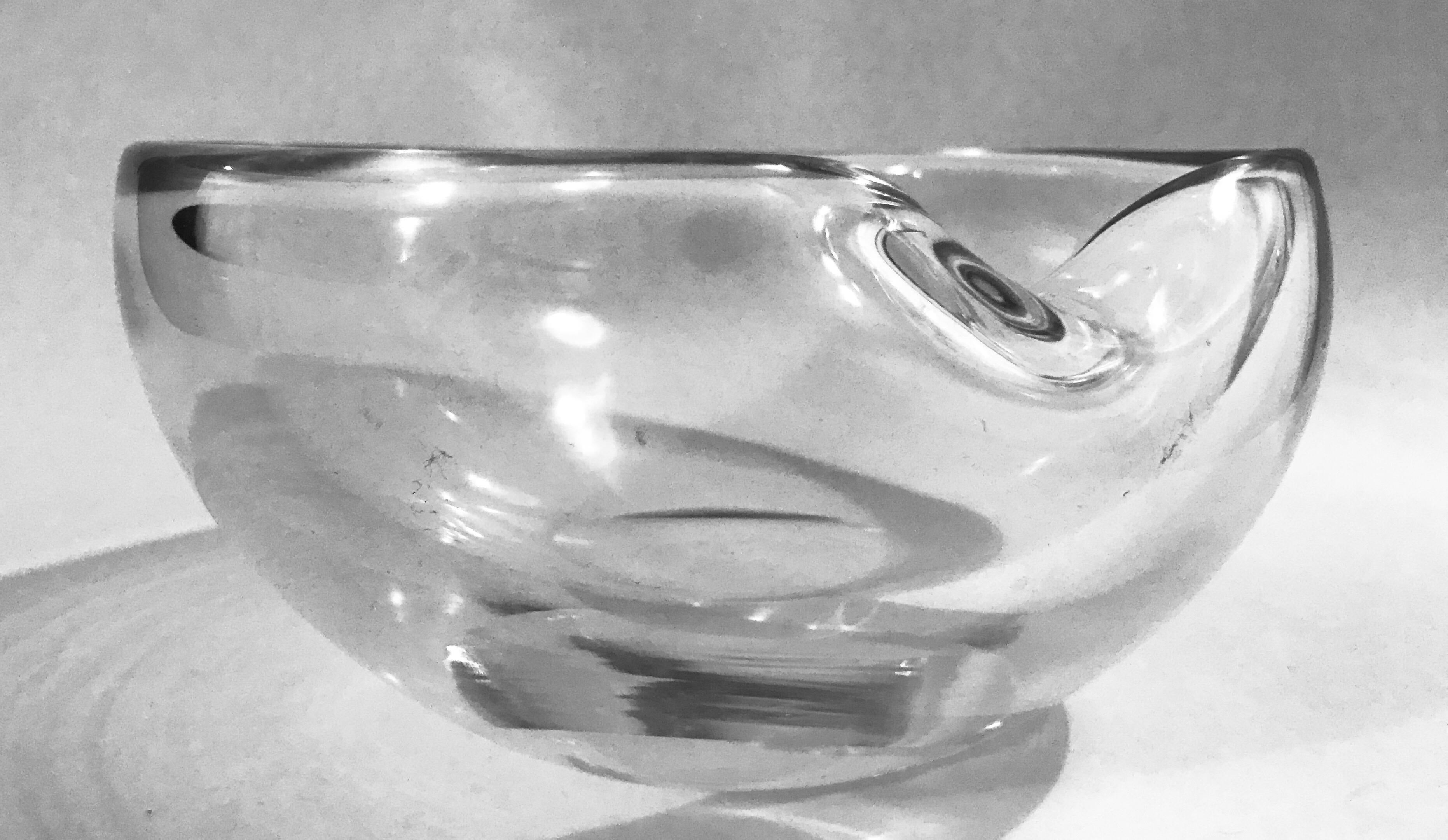 Elsa Peretti for Tiffany & Co. Art Glass Thumbprint Bowl For Sale 2
