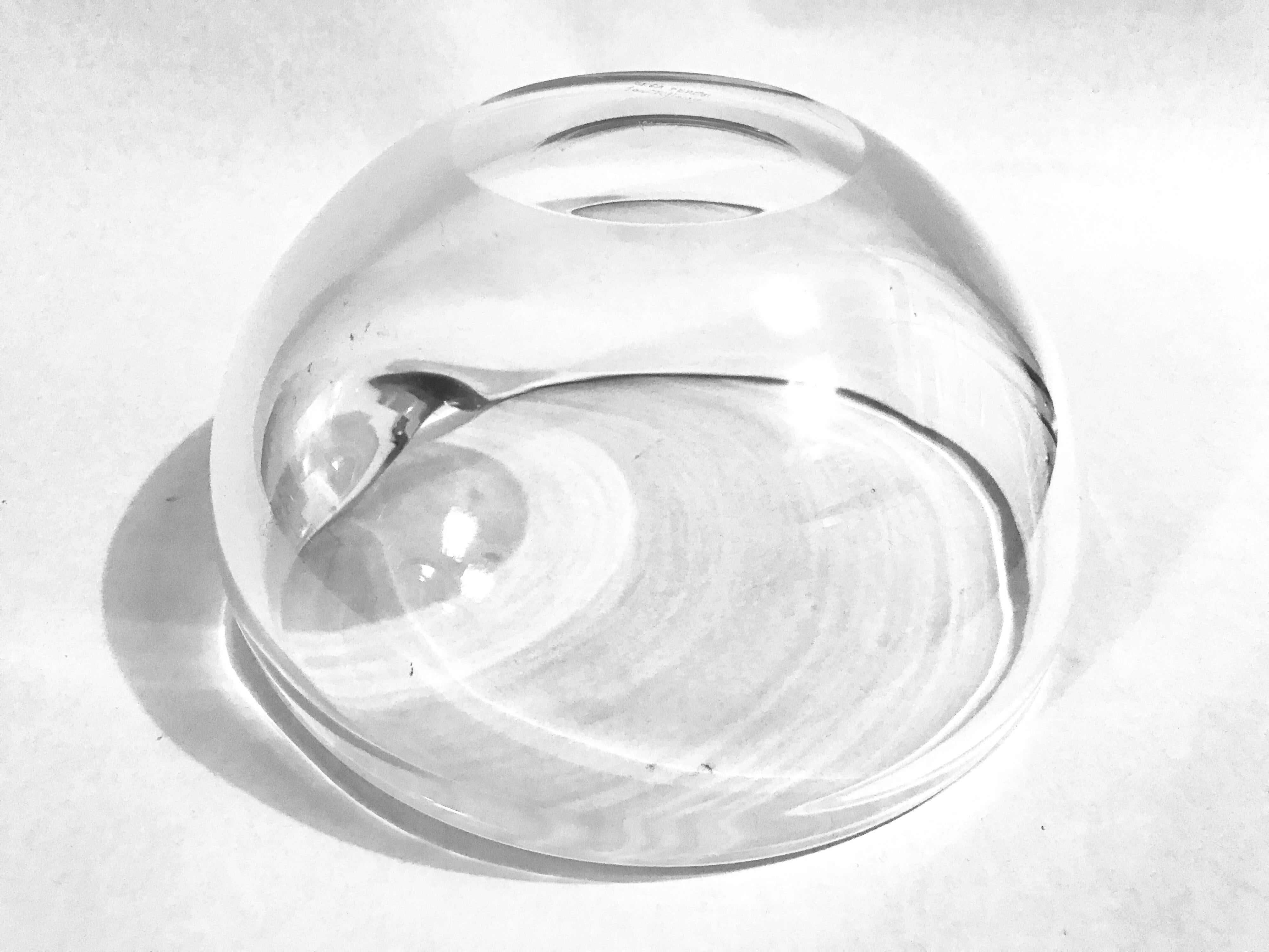 Elsa Peretti for Tiffany & Co. Art Glass Thumbprint Bowl For Sale 5