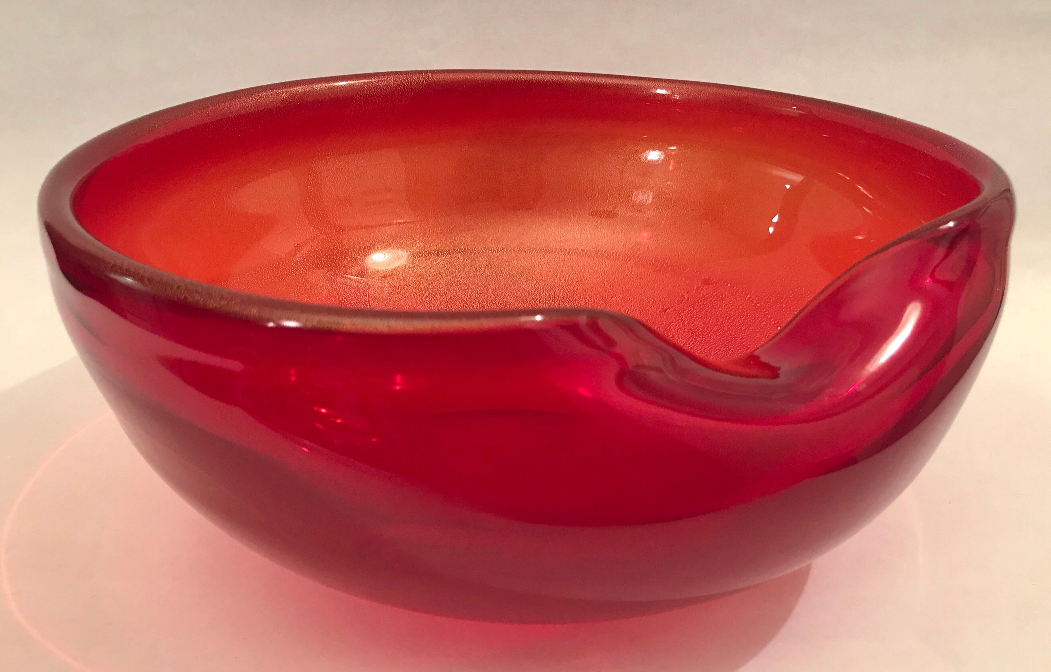 Late 20th Century Elsa Peretti for Tiffany & Co. Art Glass Thumbprint Bowl