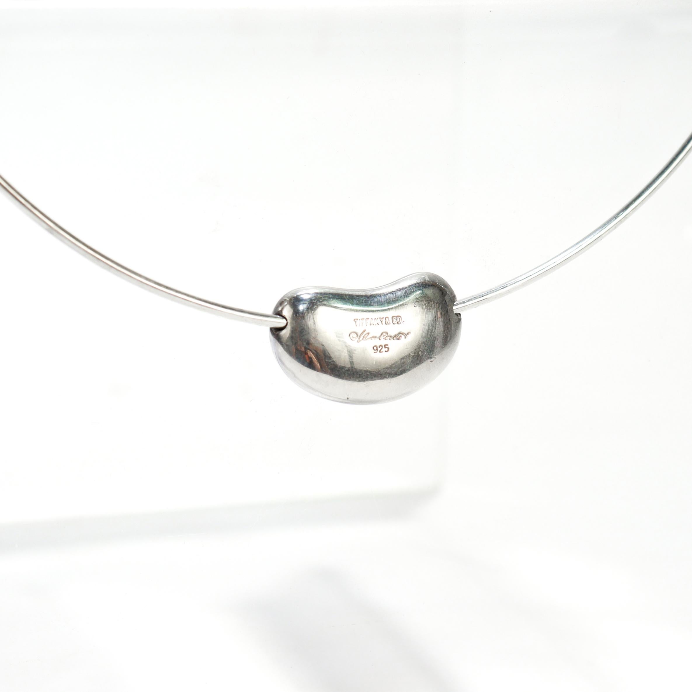 Collar gargantilla Elsa Peretti for Tiffany & Co. 'Bean' de plata de ley de 18 pulgadas en venta 8