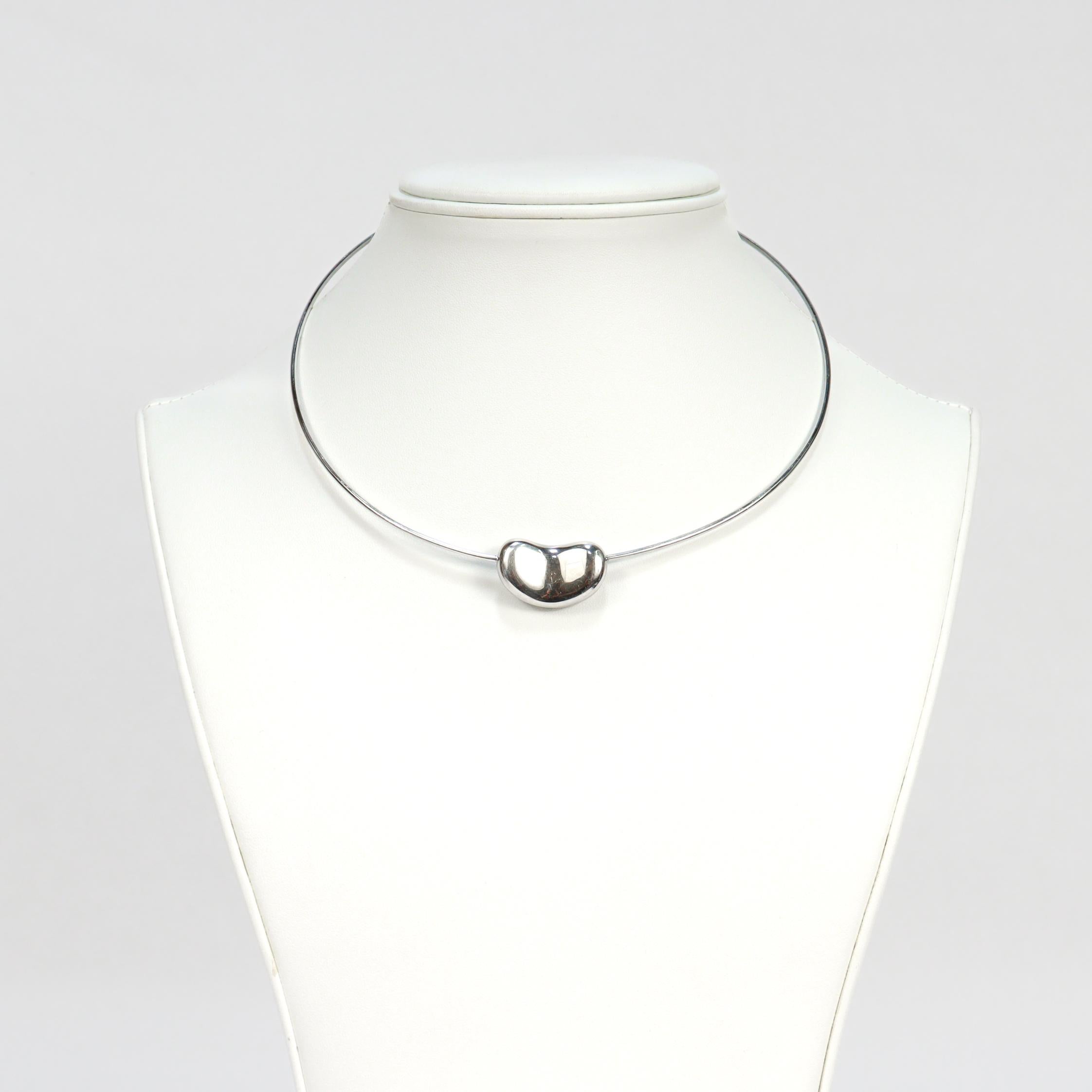 De las mujeres Collar gargantilla Elsa Peretti for Tiffany & Co. 'Bean' de plata de ley de 18 pulgadas en venta