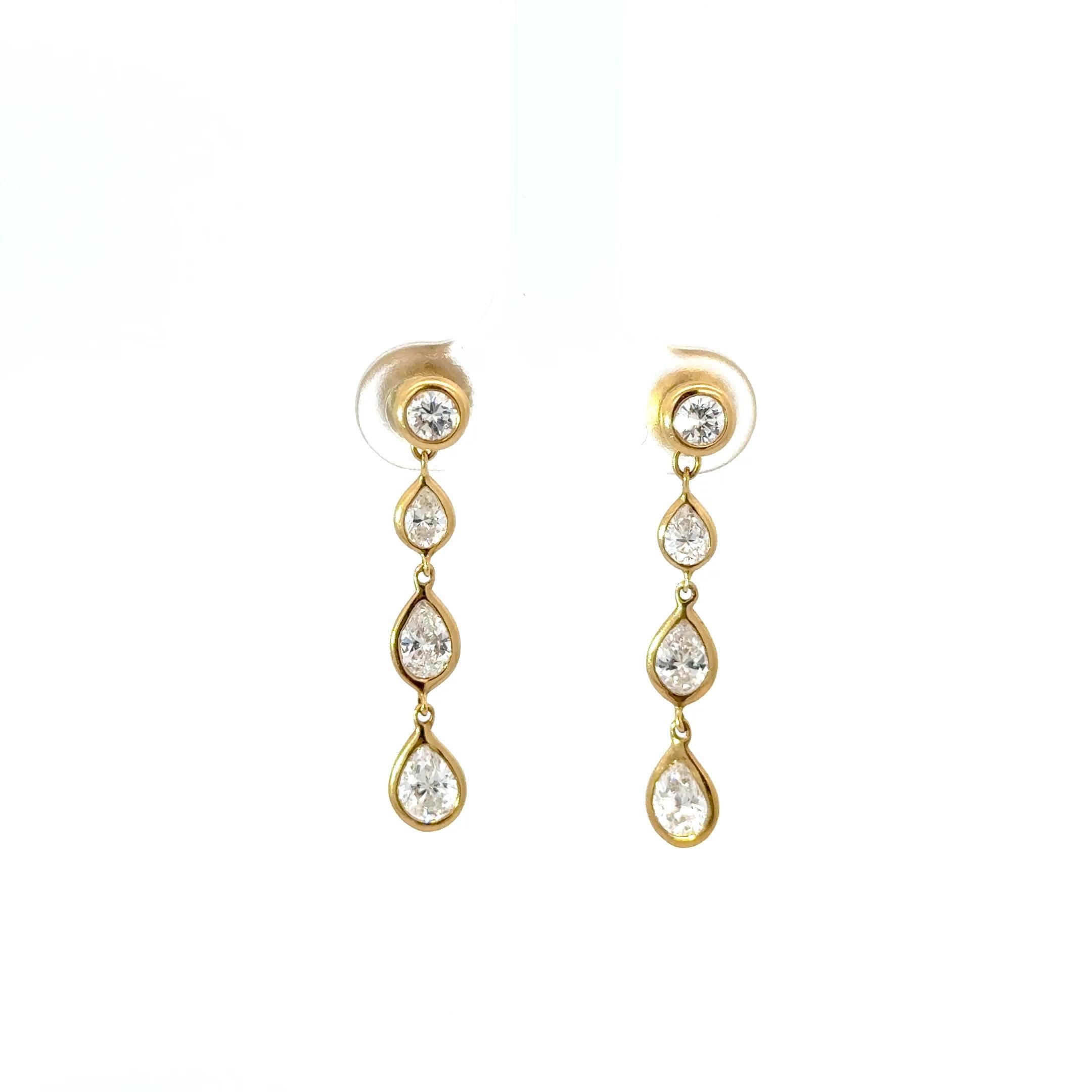 Taglio a goccia Elsa Peretti for Tiffany & Co. Orecchini a goccia con diamanti a metro in vendita
