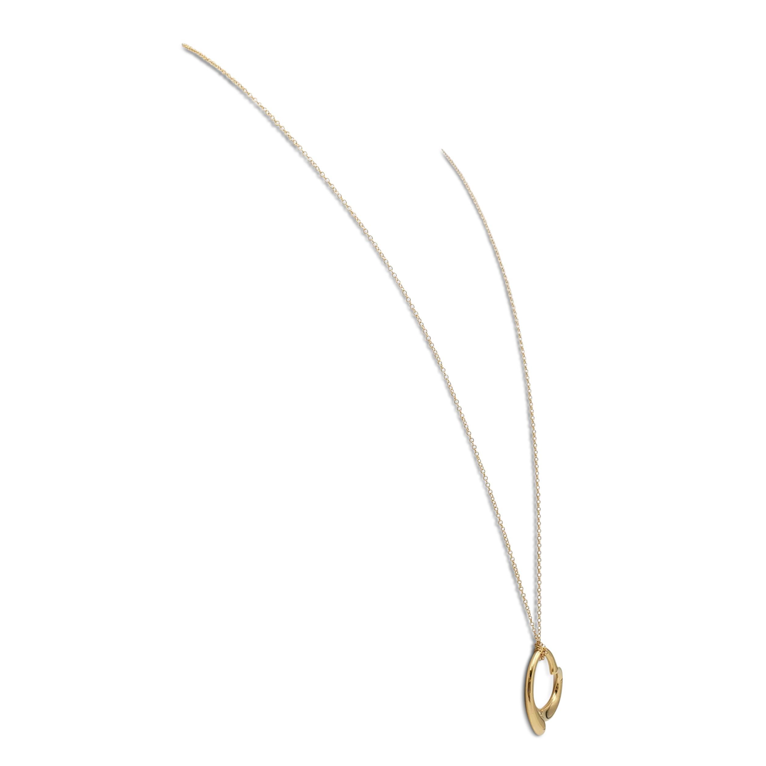 Elsa Peretti for Tiffany & Co. 'Open Heart' Yellow Gold Pendant Necklace In Excellent Condition In New York, NY