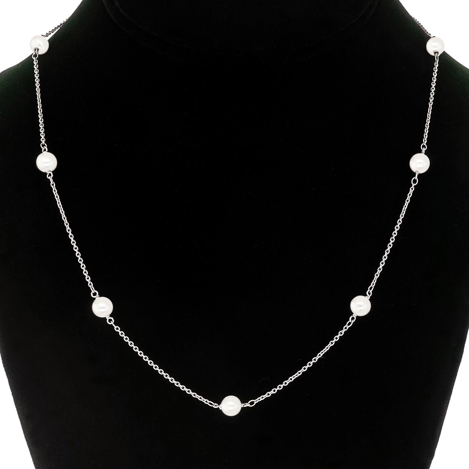 Elsa Peretti for Tiffany & Co. “Pearls by the Yard”  Platinum Necklace In Excellent Condition In Litchfield, CT