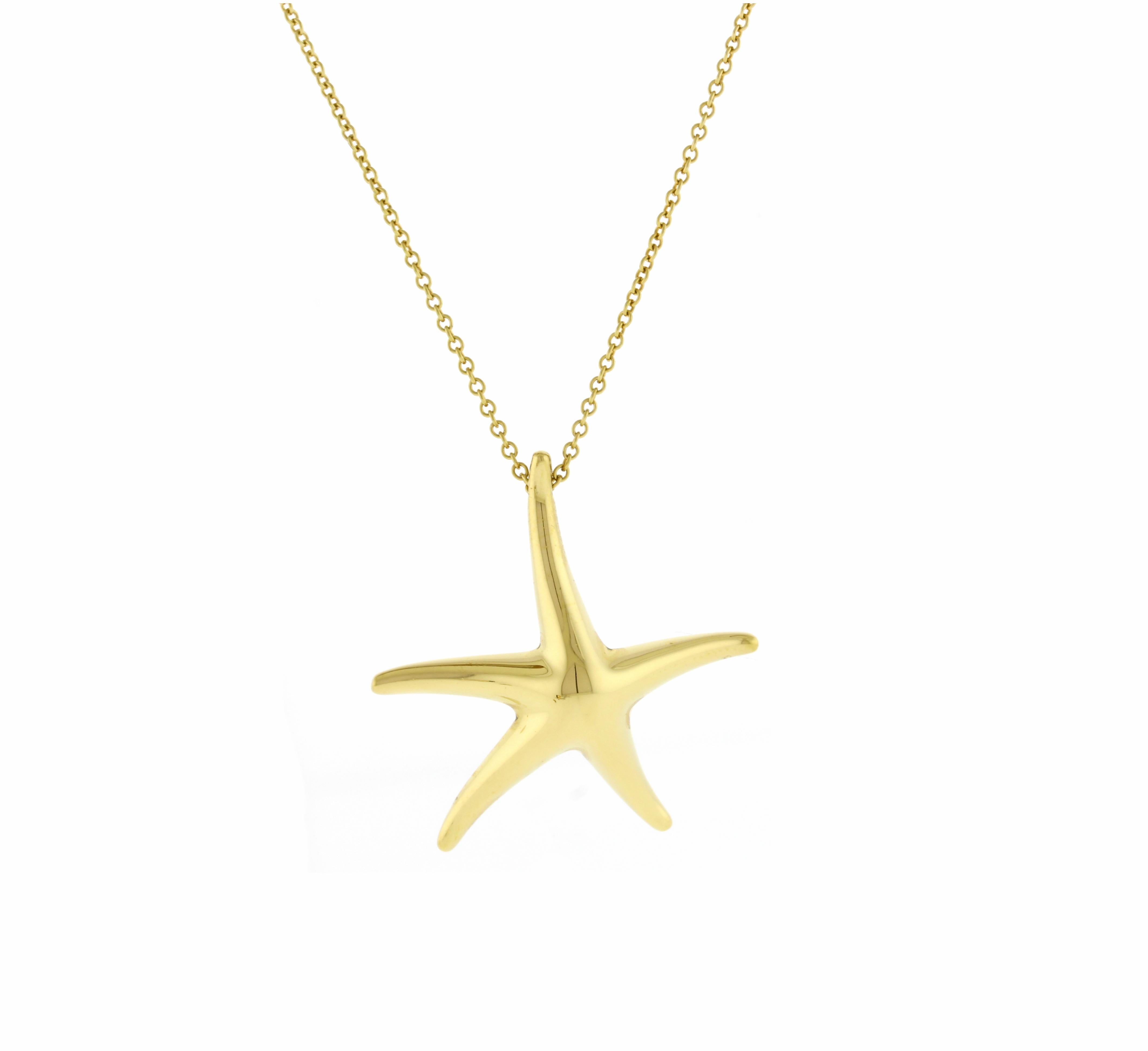 From one of Tiffany & Co most recognized designer; Elsa Peretti, her starfish pendant necklace. The necklace is 18 karat yellow gold on an 18 inch long chain.
• Designer: Elsa Peretti for Tiffany & Co.
• Metal: 18 karat gold
• Circa: Circa 1990s
•