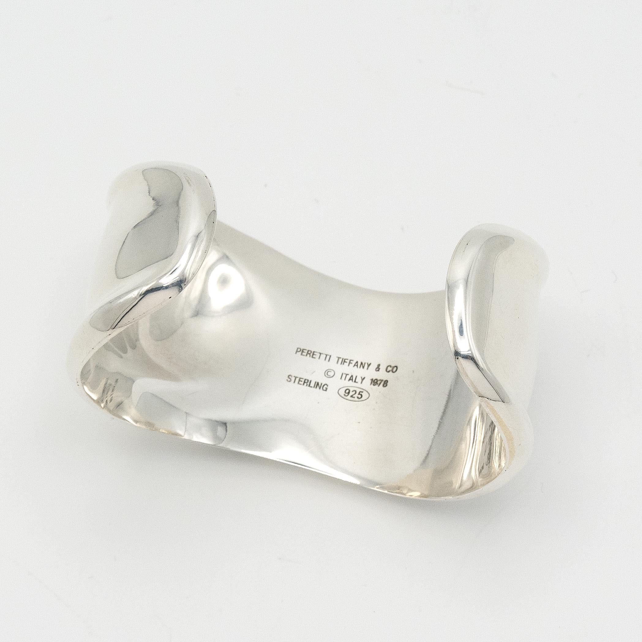 Elsa Peretti pour Tiffany & Co. Bracelet manchette en os droit Sterling en vente 3