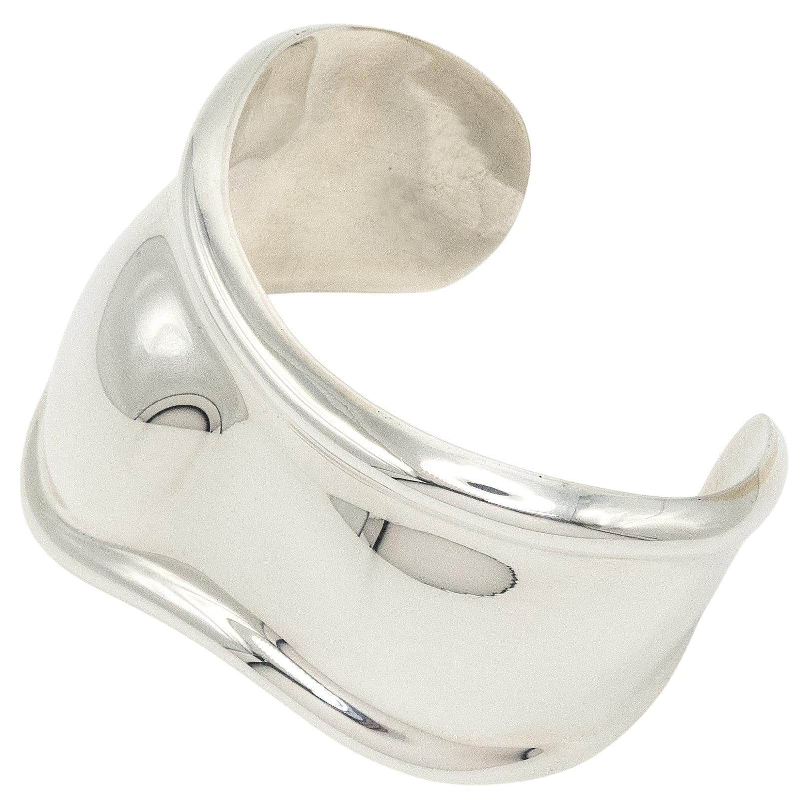 Elsa Peretti pour Tiffany & Co. Bracelet manchette en os droit Sterling en vente